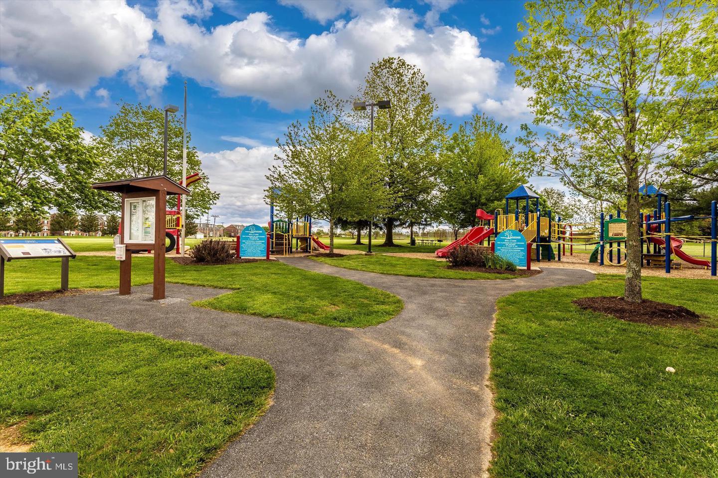 VILLAGES OF URBANA - Residential