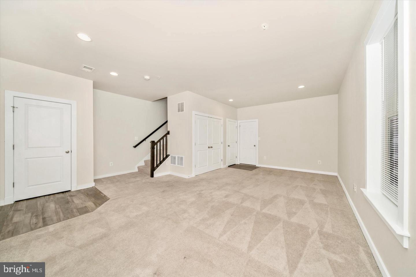 VILLAGES OF URBANA - Residential