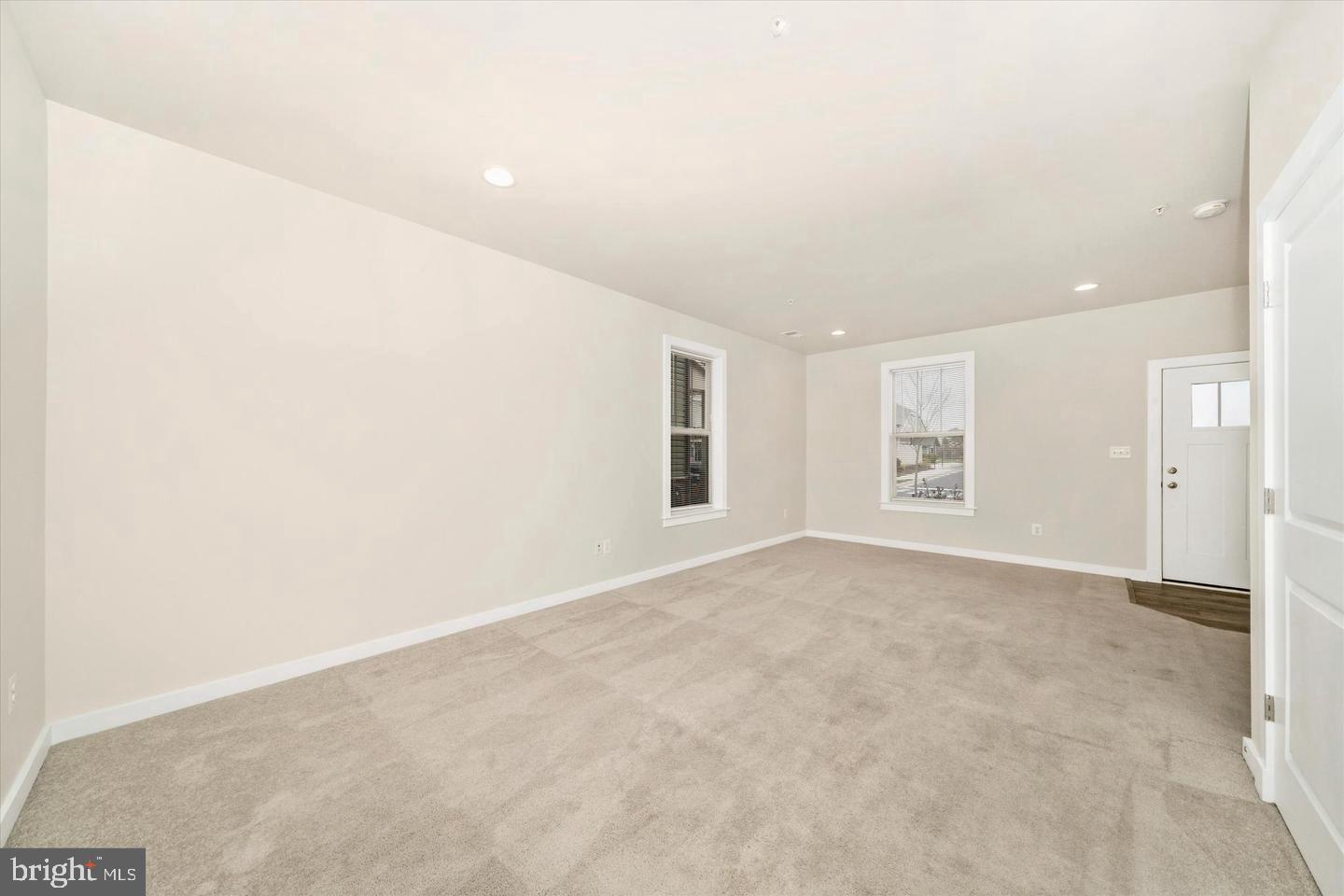 VILLAGES OF URBANA - Residential