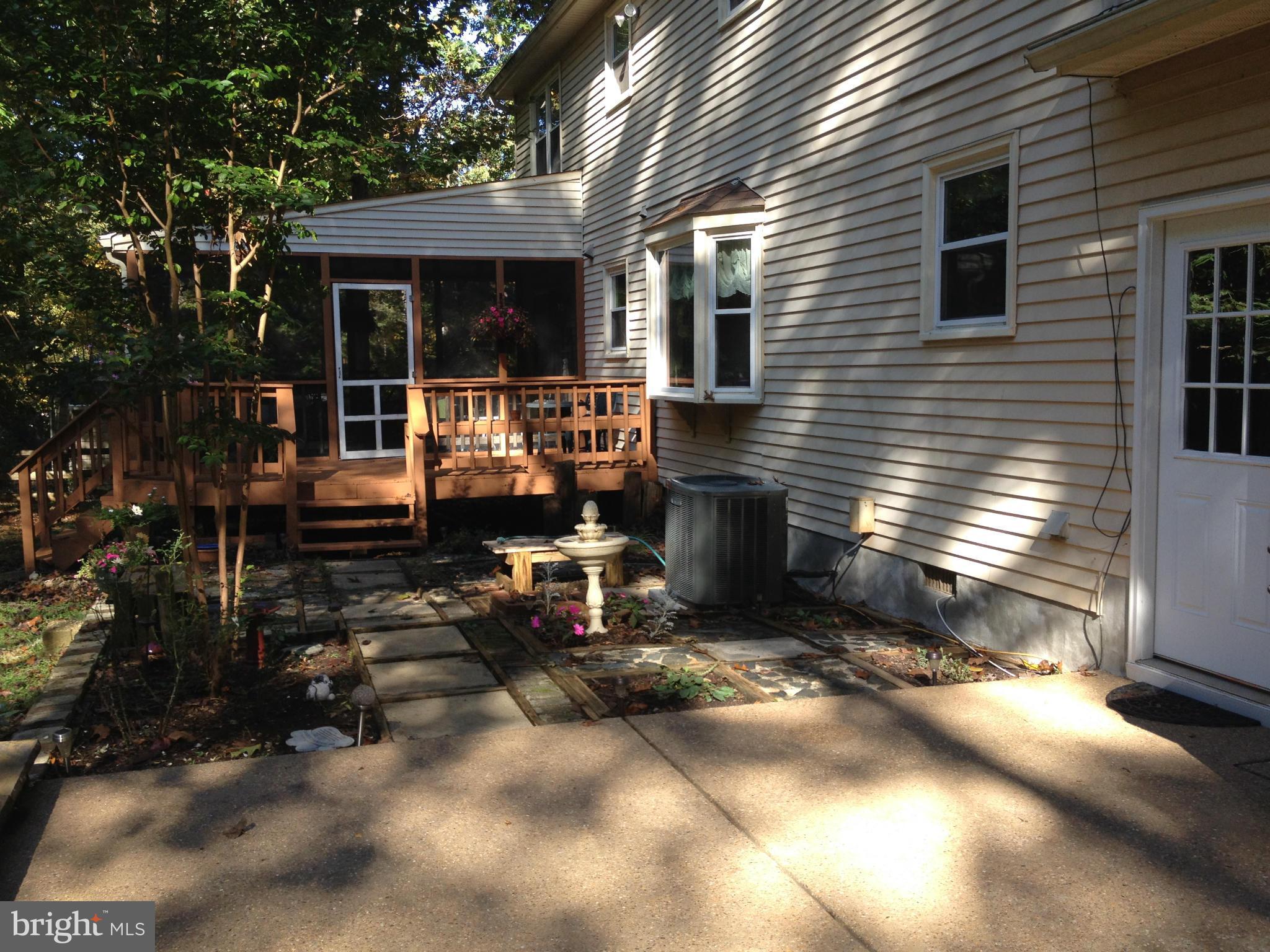 ROSEDALE - Residential