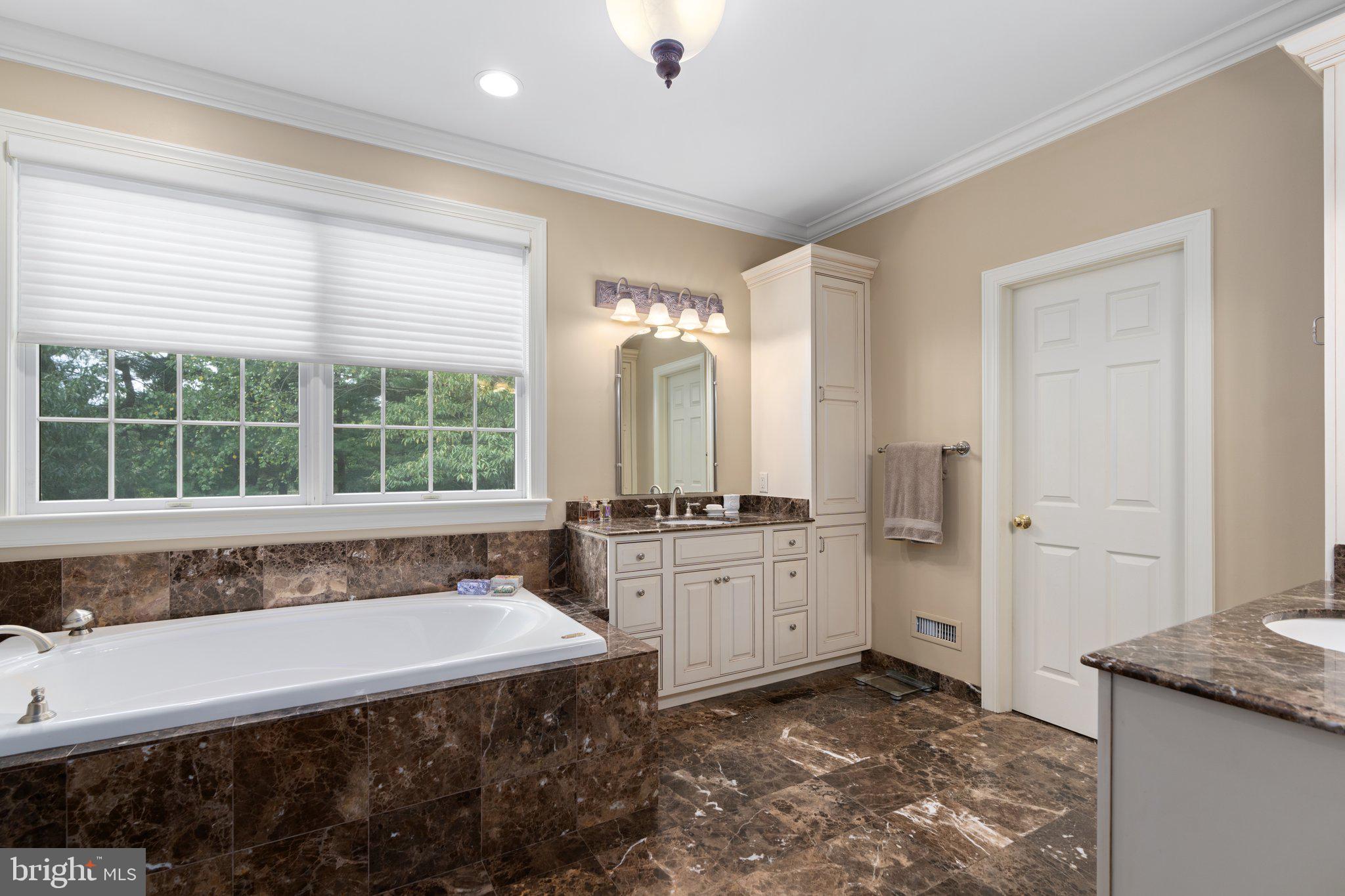 STANWOOD FARMS - Residential