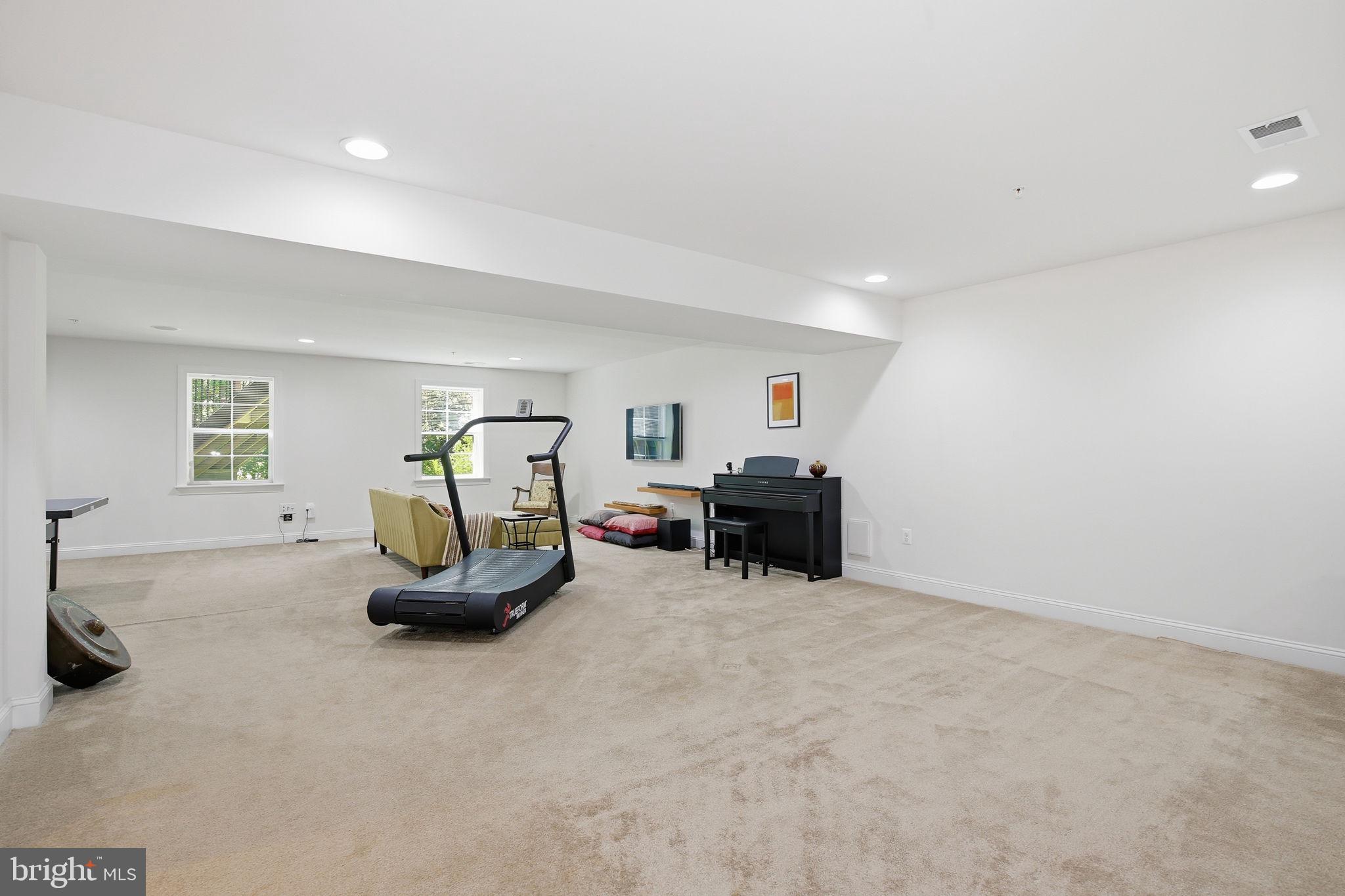 BRUNSWICK CROSSING - Residential
