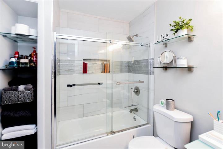 PROPHECY - Residential Lease