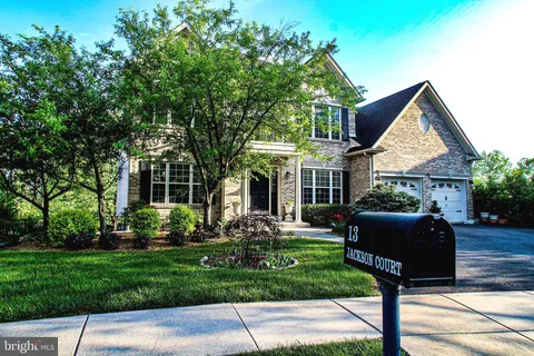 13 Jackson Court, Downingtown, PA MLS: PACT2096900