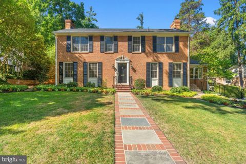 6206 FOXCROFT ROAD ALEXANDRIA VA 22307