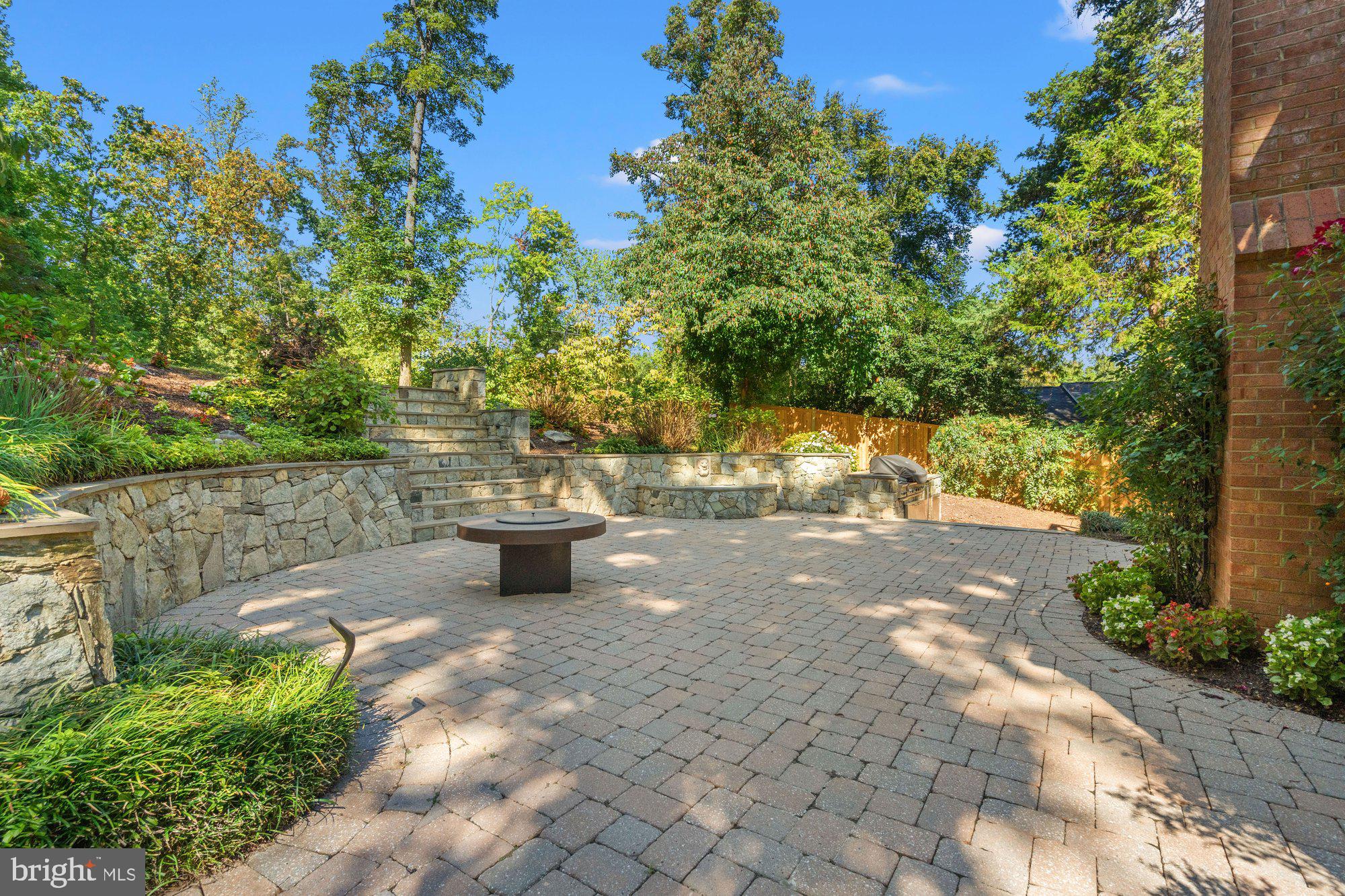 BELLE HAVEN - Residential