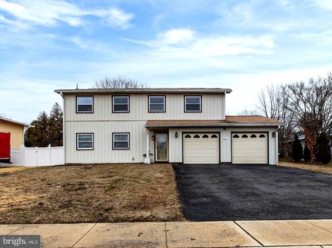 19 NOTTINGHAM WAY EASTAMPTON NJ 08060