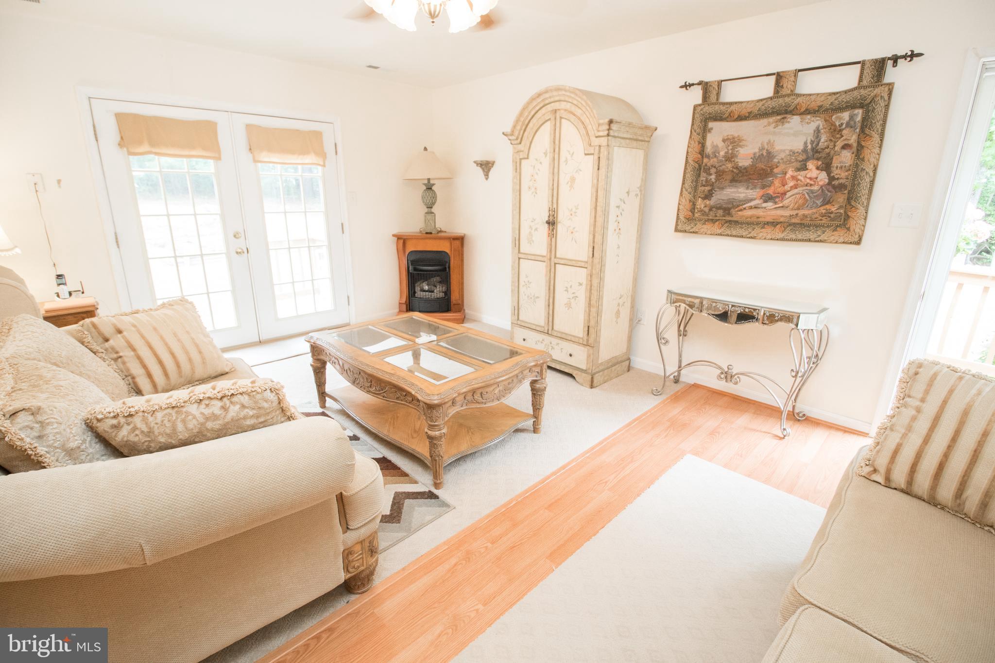 MALLARD CREEK - Residential