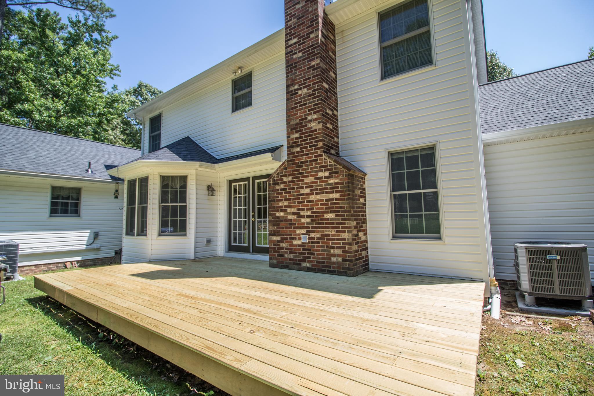 MALLARD CREEK - Residential