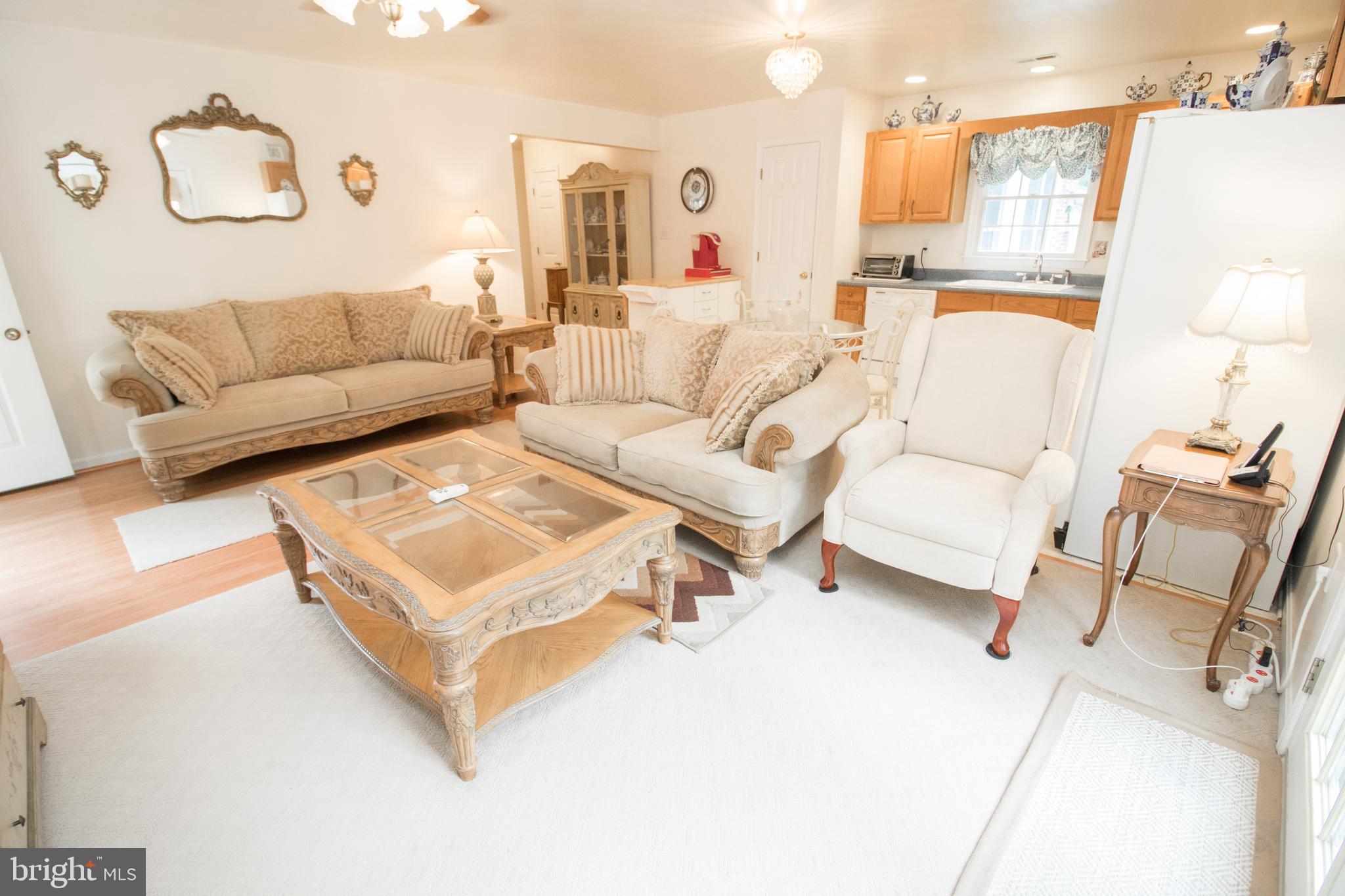 MALLARD CREEK - Residential