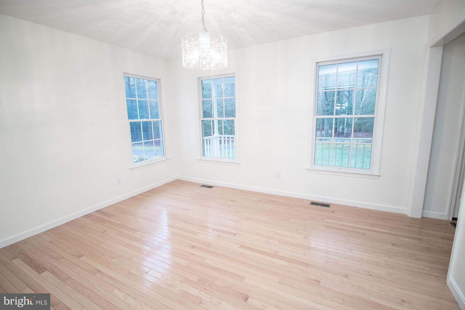 MALLARD CREEK - Residential