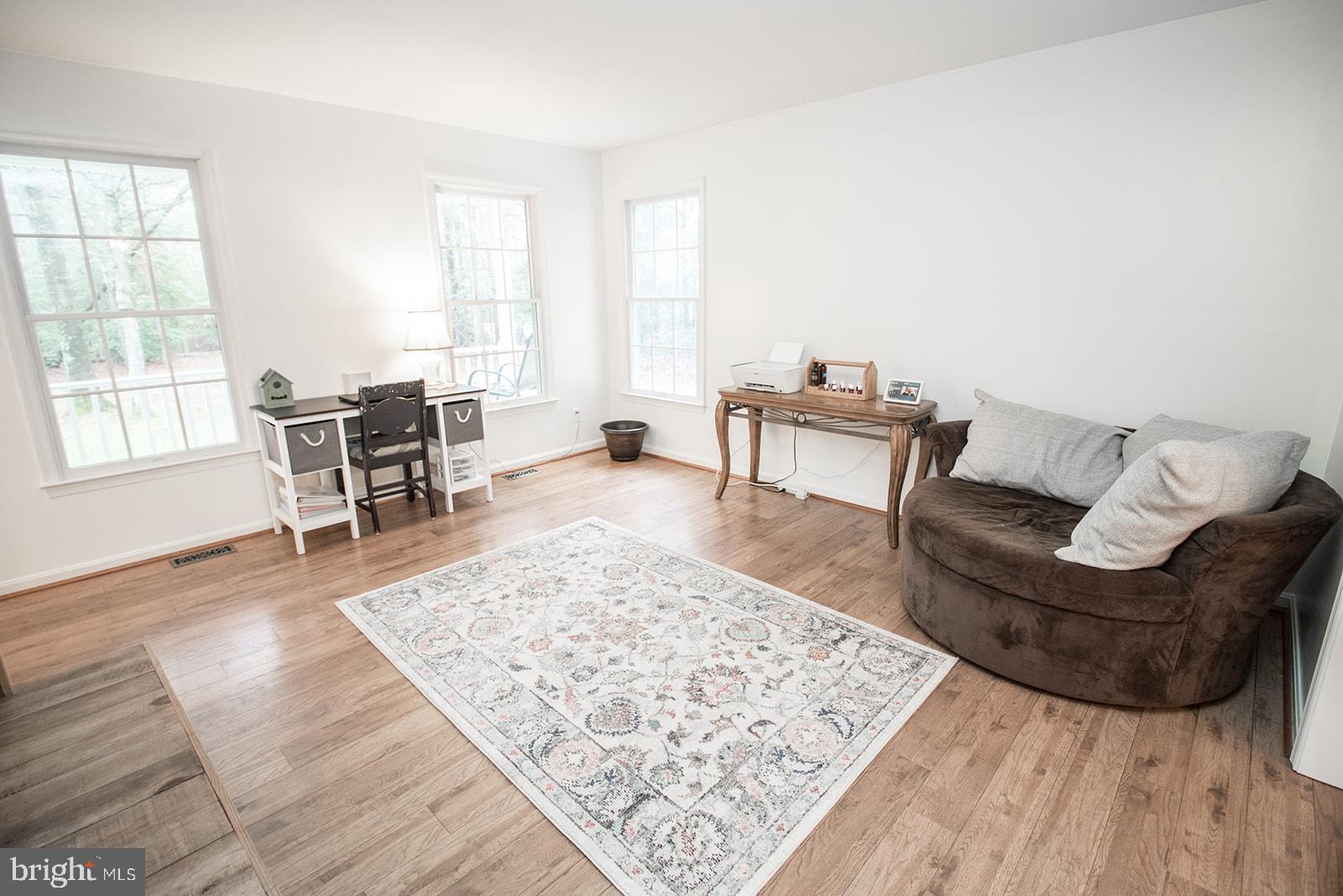 MALLARD CREEK - Residential