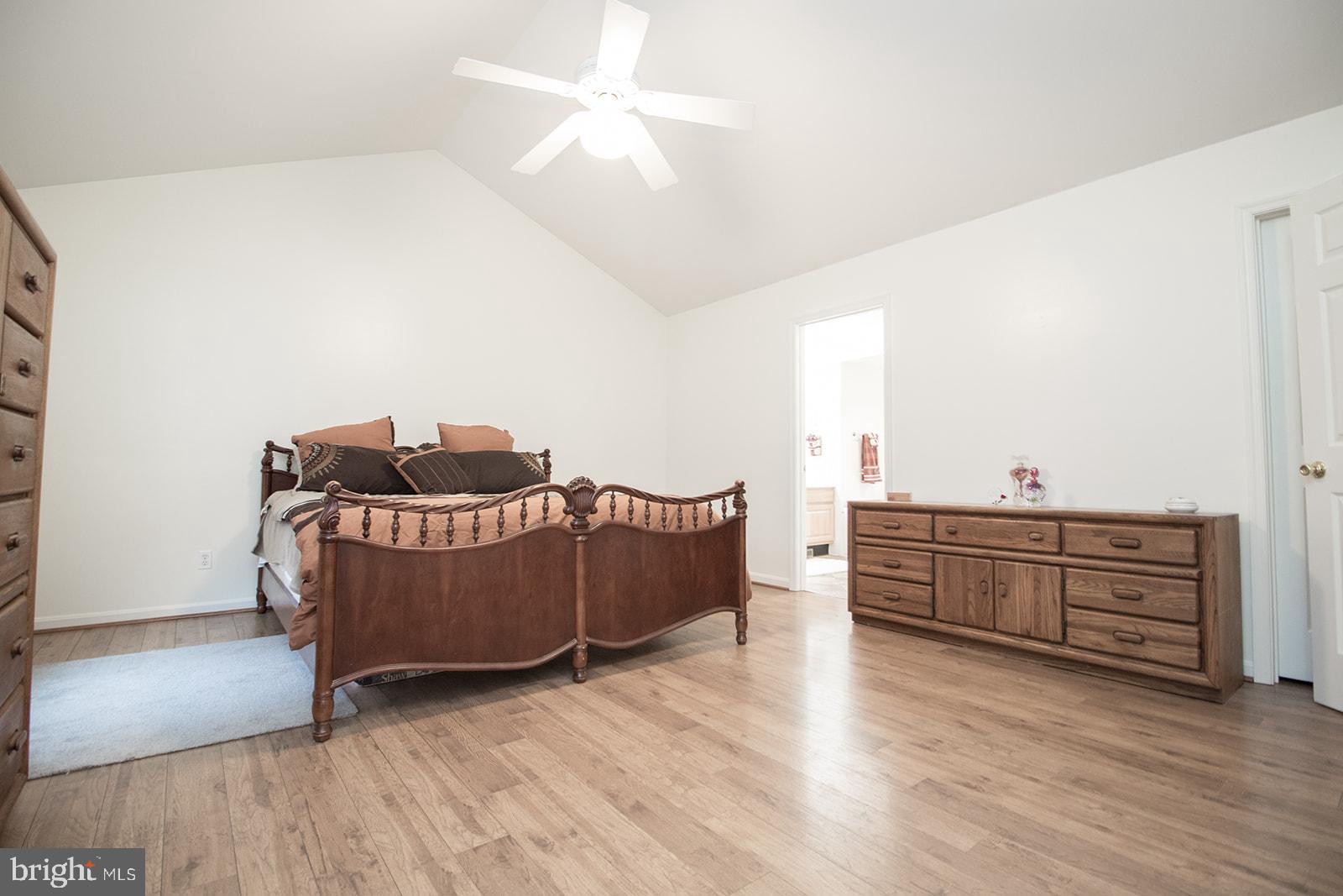 MALLARD CREEK - Residential