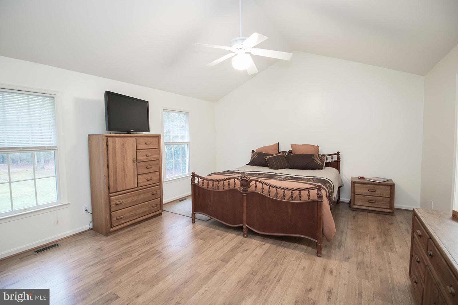 MALLARD CREEK - Residential