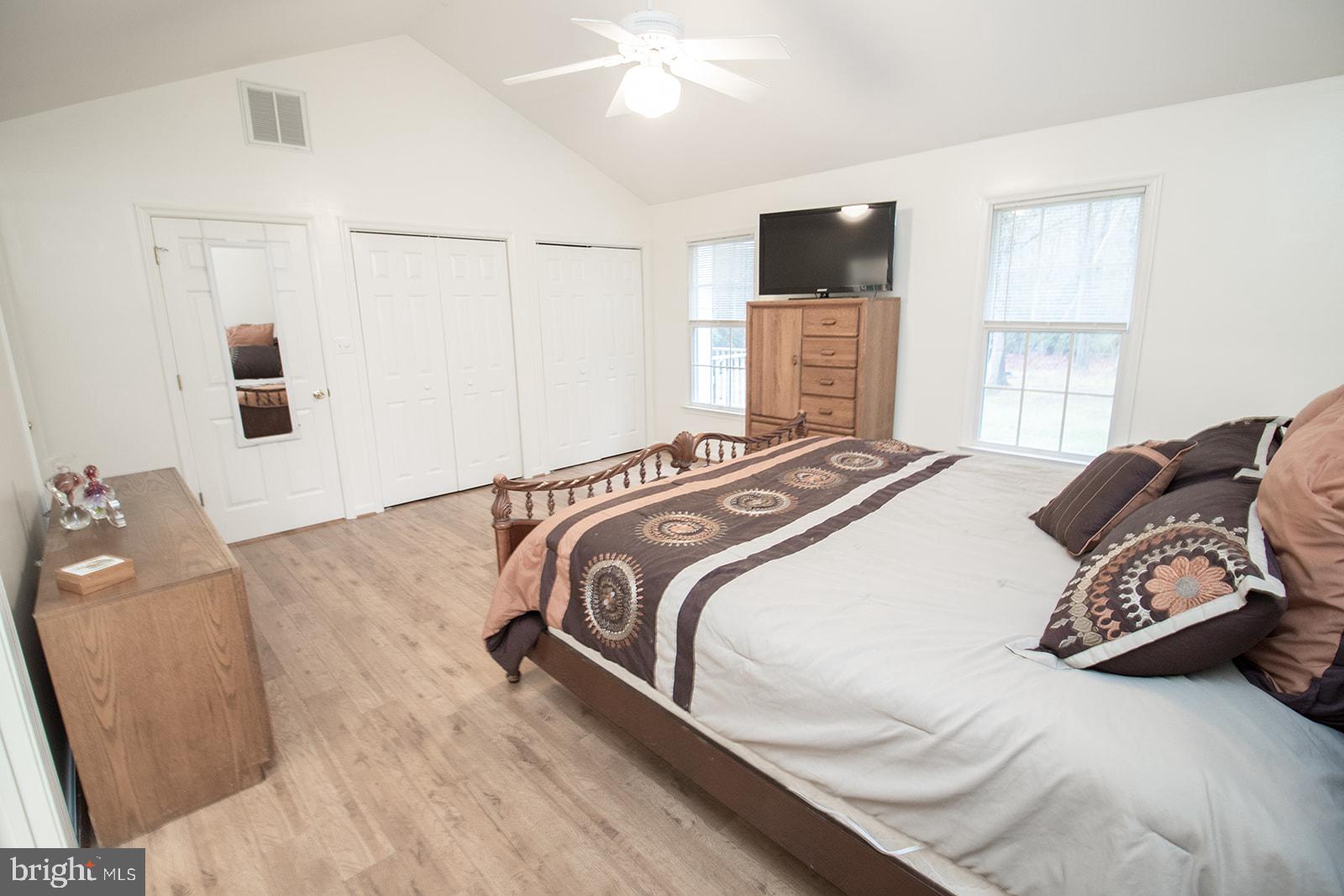 MALLARD CREEK - Residential