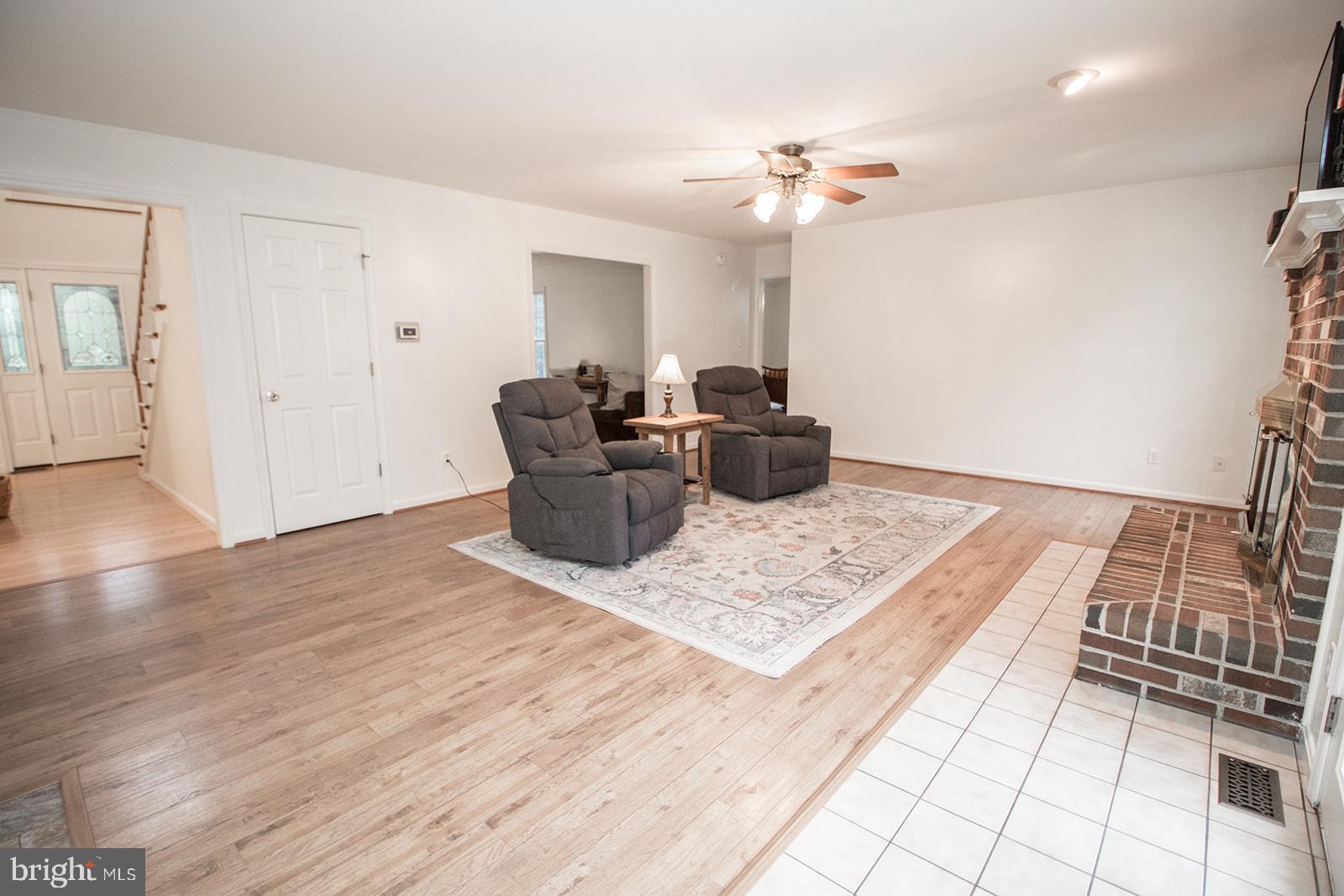 MALLARD CREEK - Residential