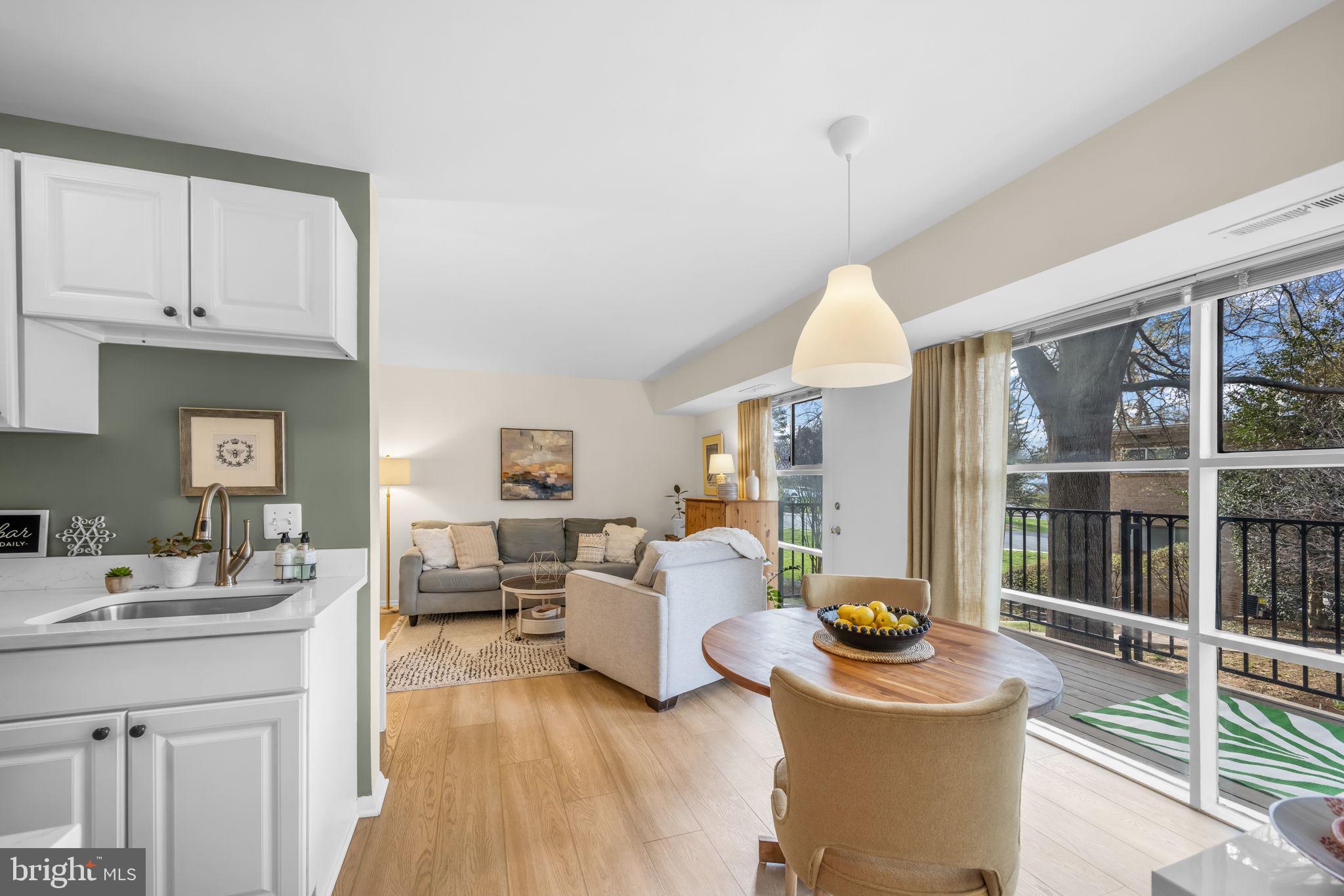 FAIRFAX HERITAGE - Residential