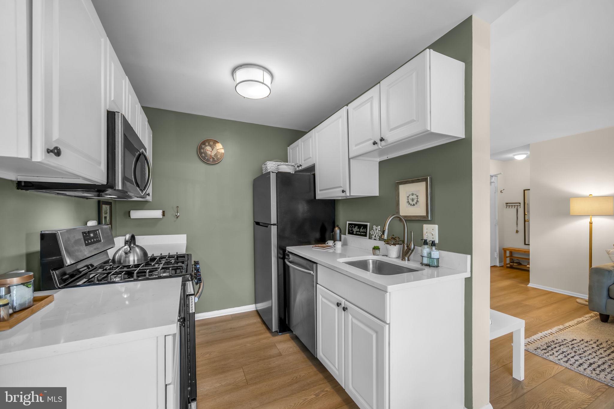 FAIRFAX HERITAGE - Residential