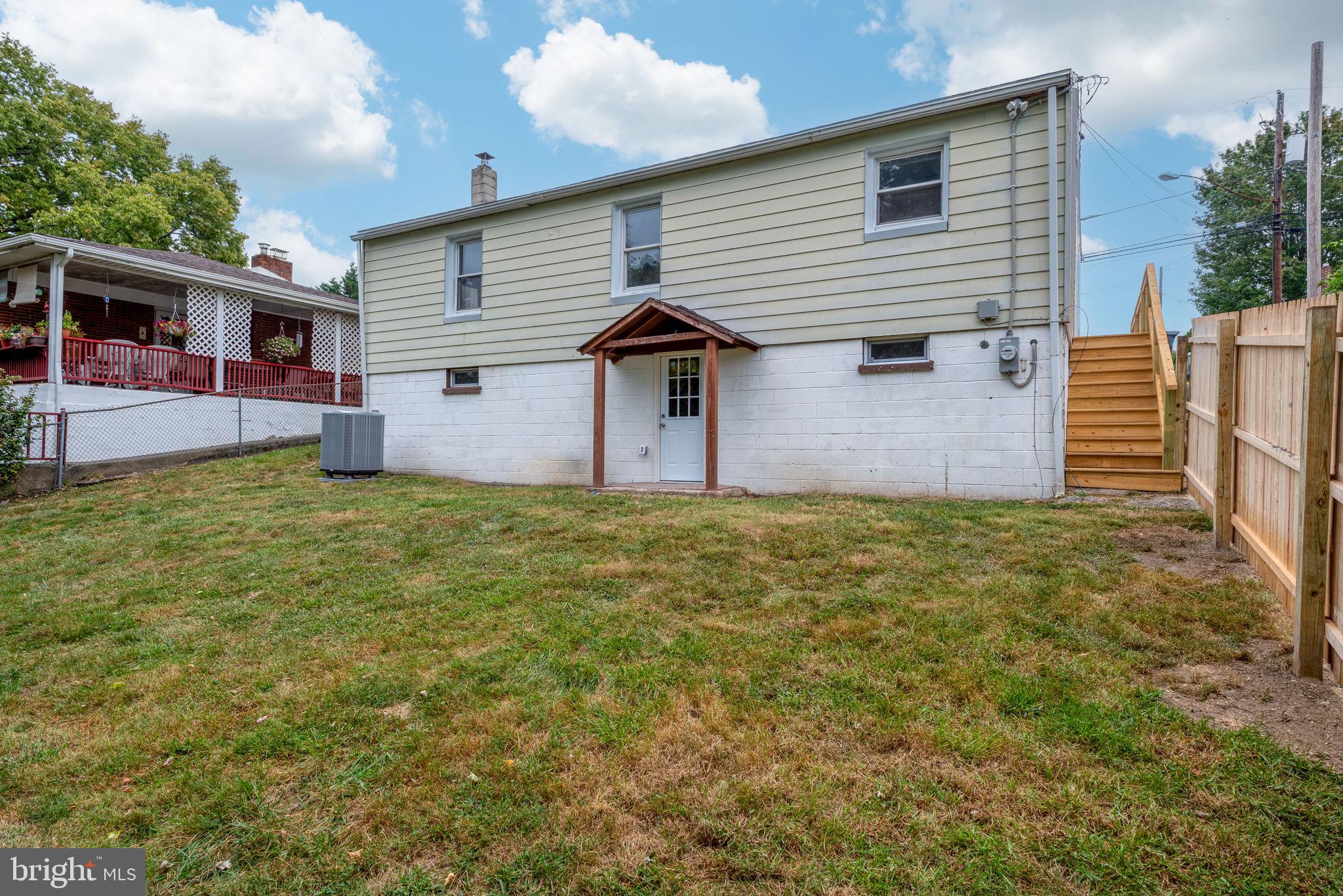 COTTAGE HILL - Residential