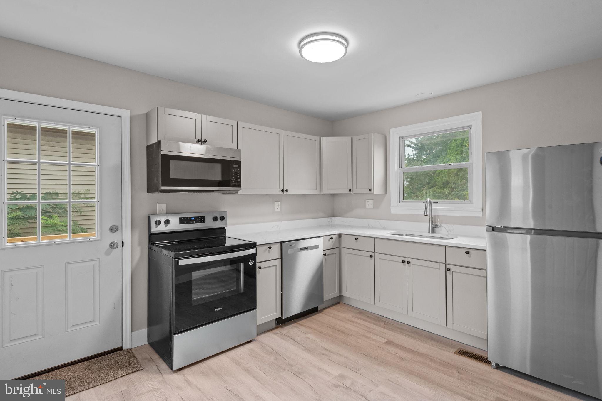 COTTAGE HILL - Residential