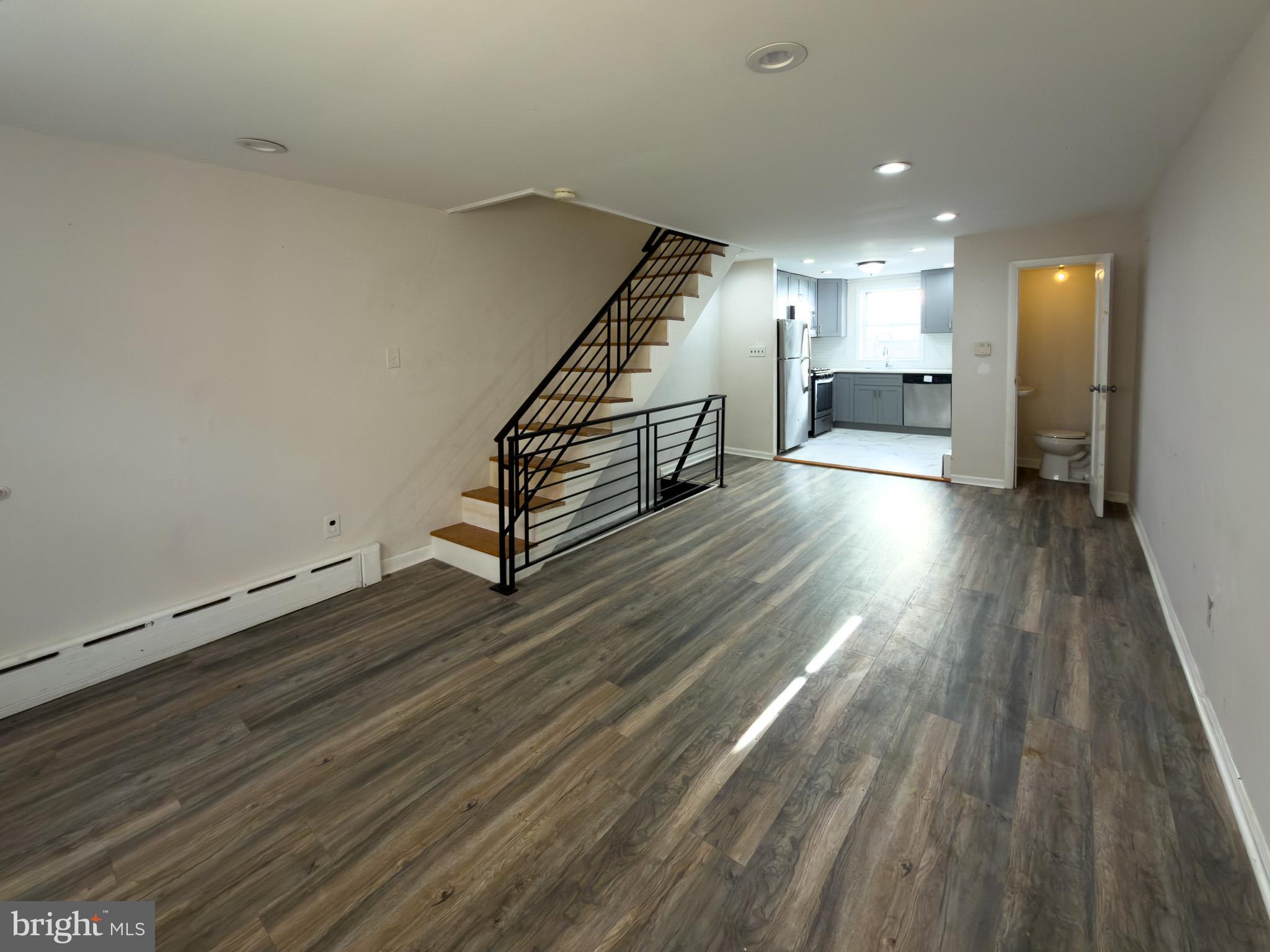 EAST PASSYUNK CROSSING - Residential