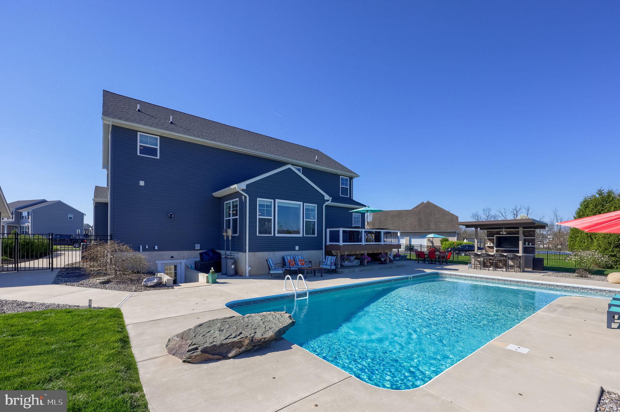 DONWOOD ESTATES - Residential