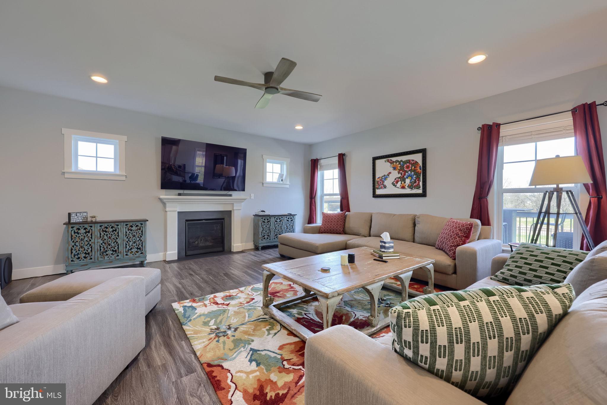 DONWOOD ESTATES - Residential