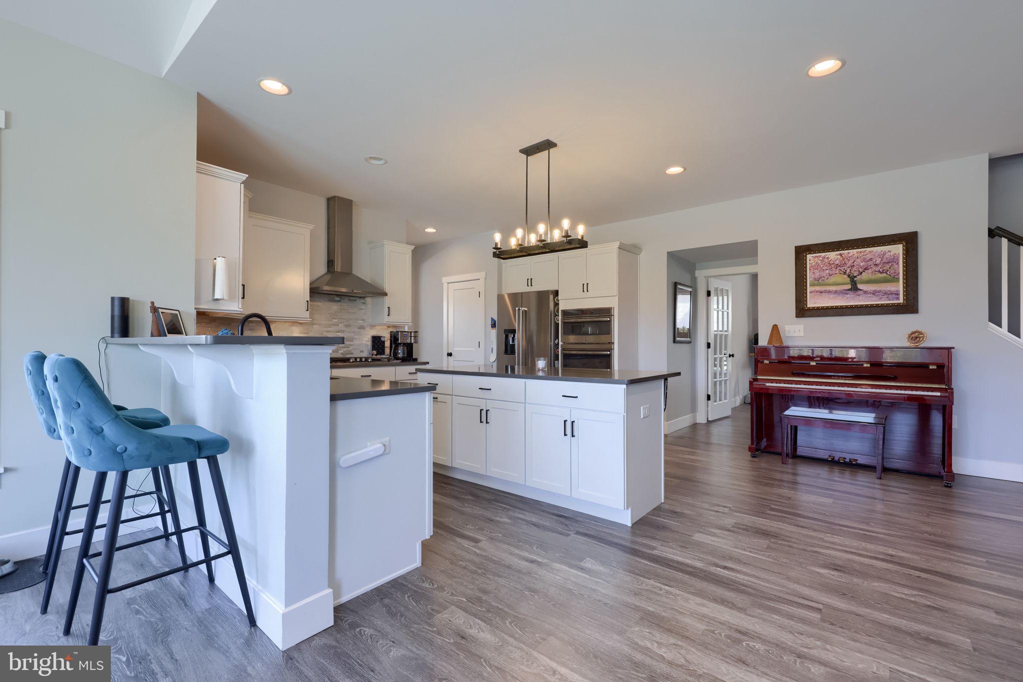 DONWOOD ESTATES - Residential