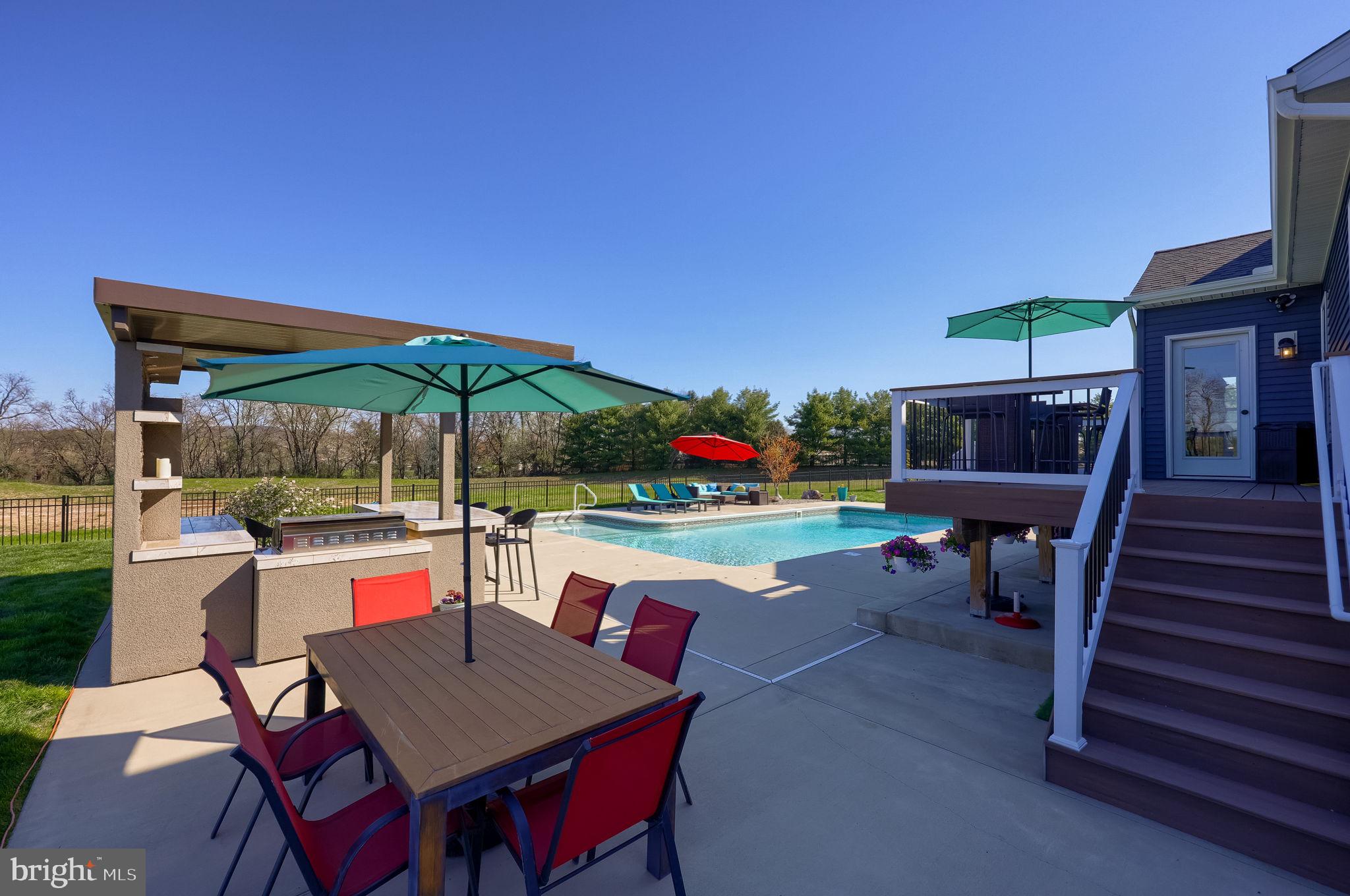 DONWOOD ESTATES - Residential