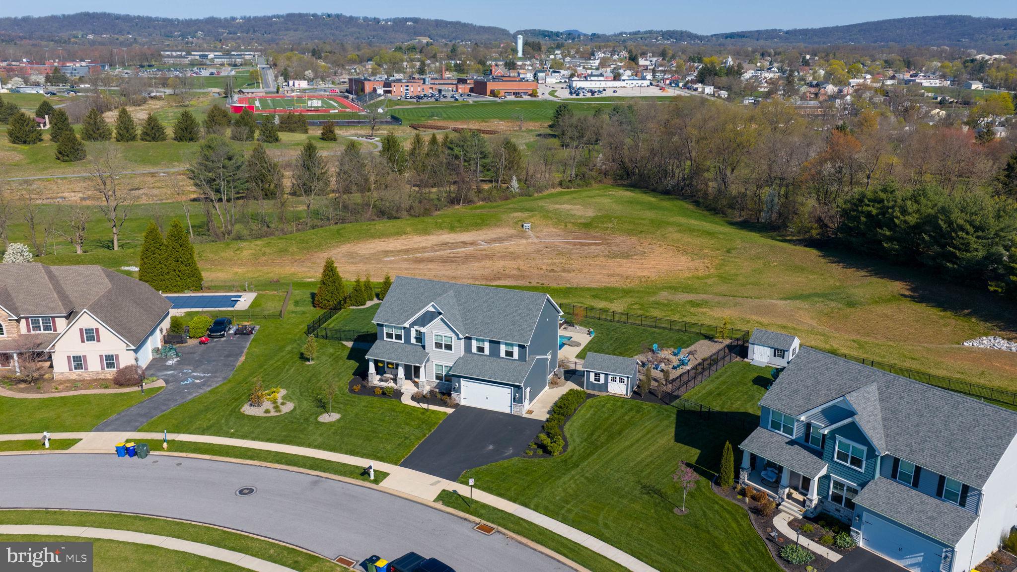 DONWOOD ESTATES - Residential