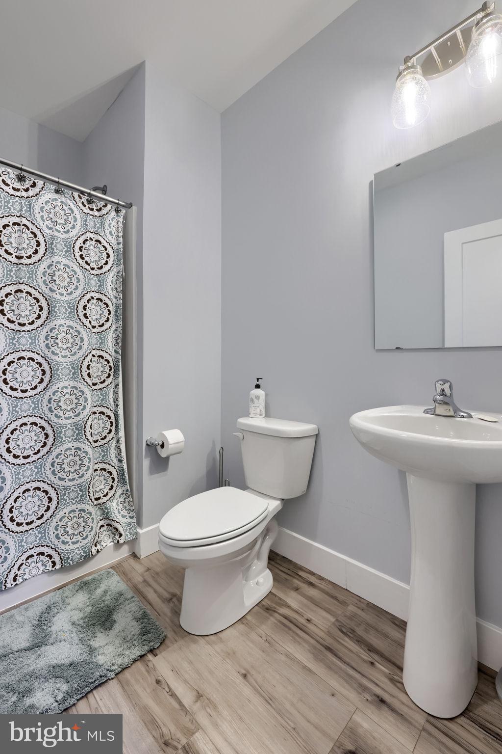 DONWOOD ESTATES - Residential