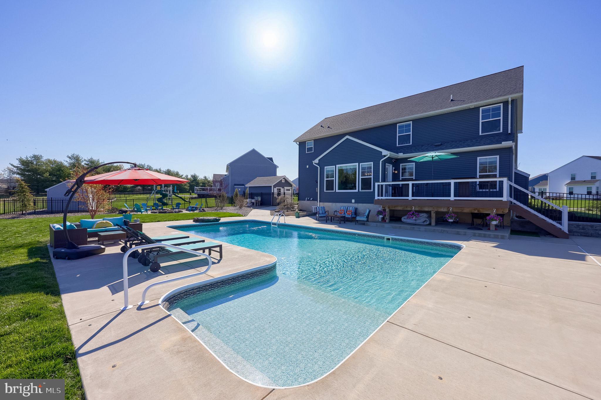 DONWOOD ESTATES - Residential