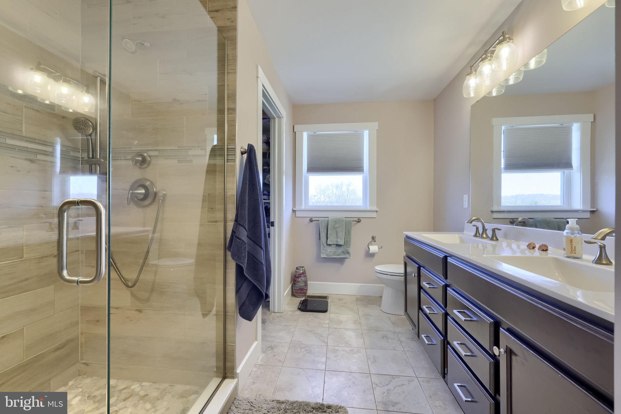 DONWOOD ESTATES - Residential