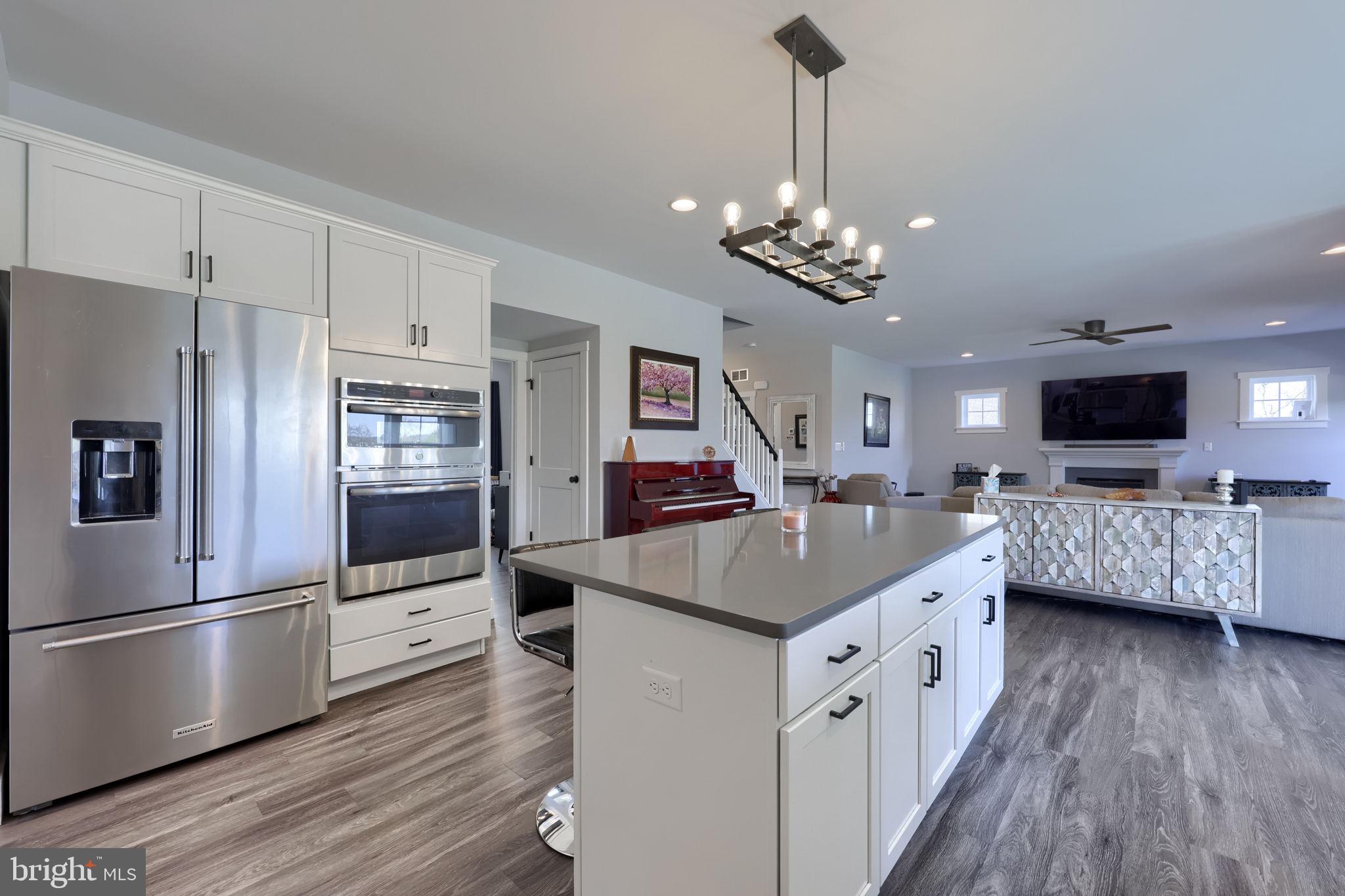 DONWOOD ESTATES - Residential