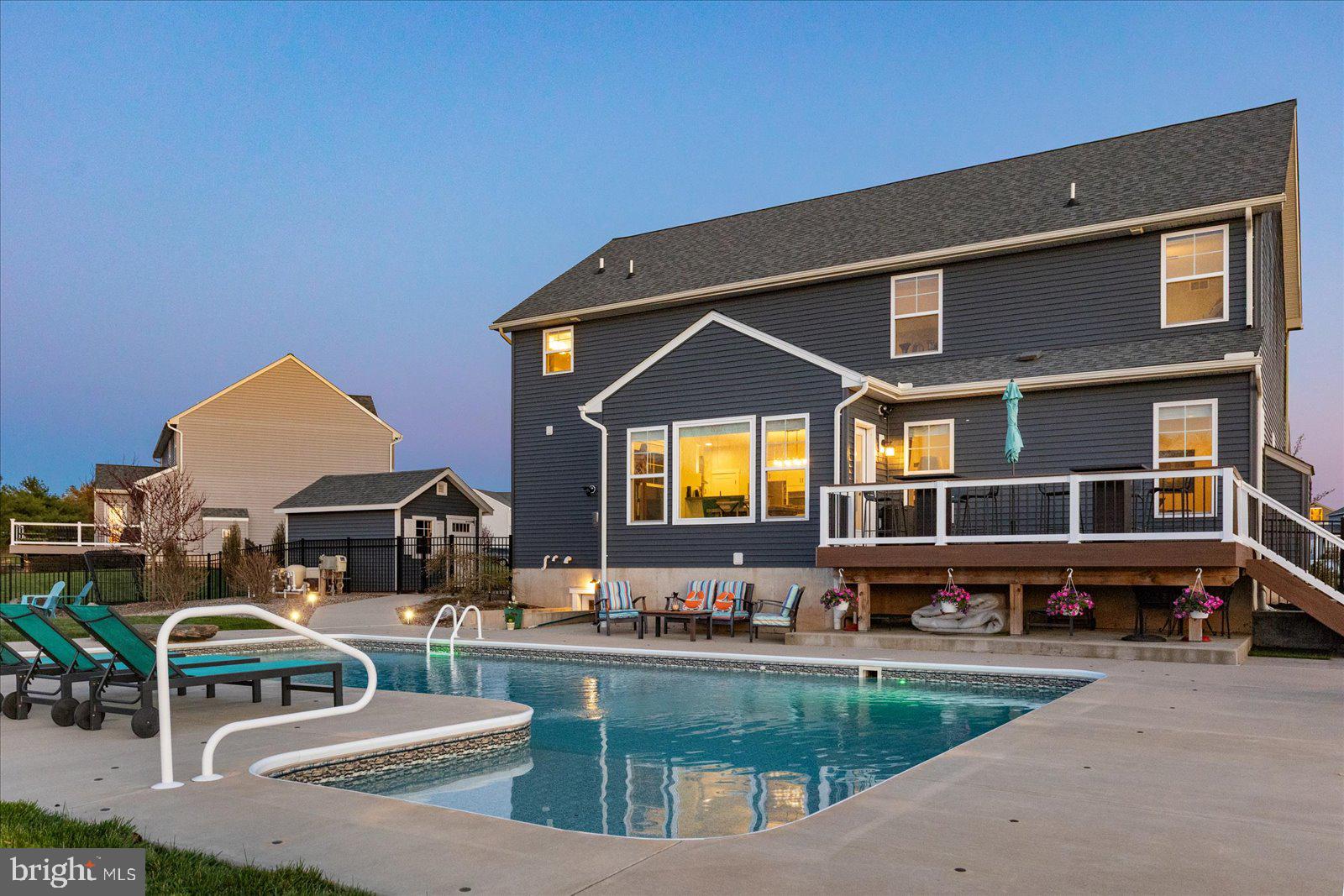 DONWOOD ESTATES - Residential