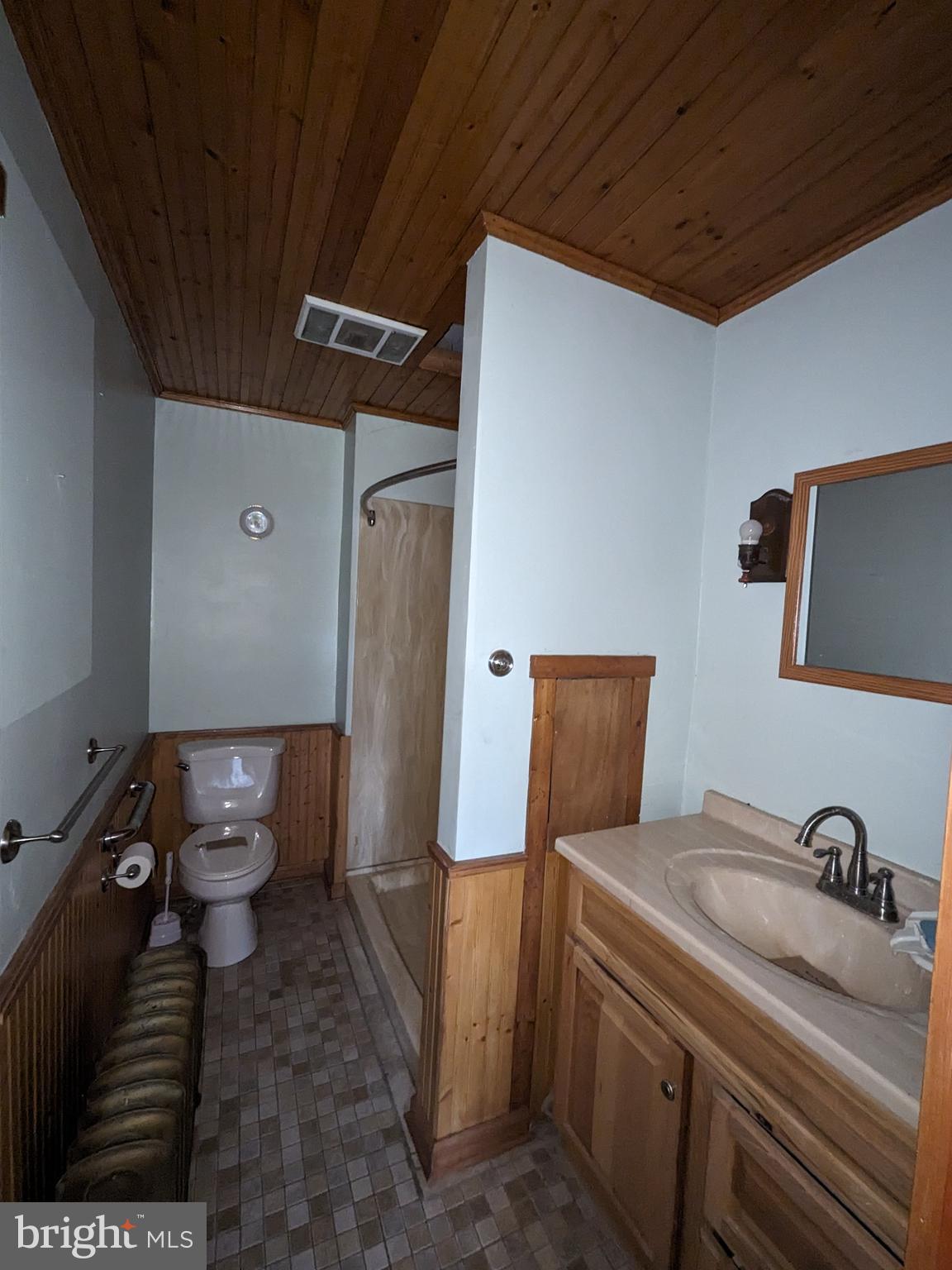 SINKING VALLEY - Residential