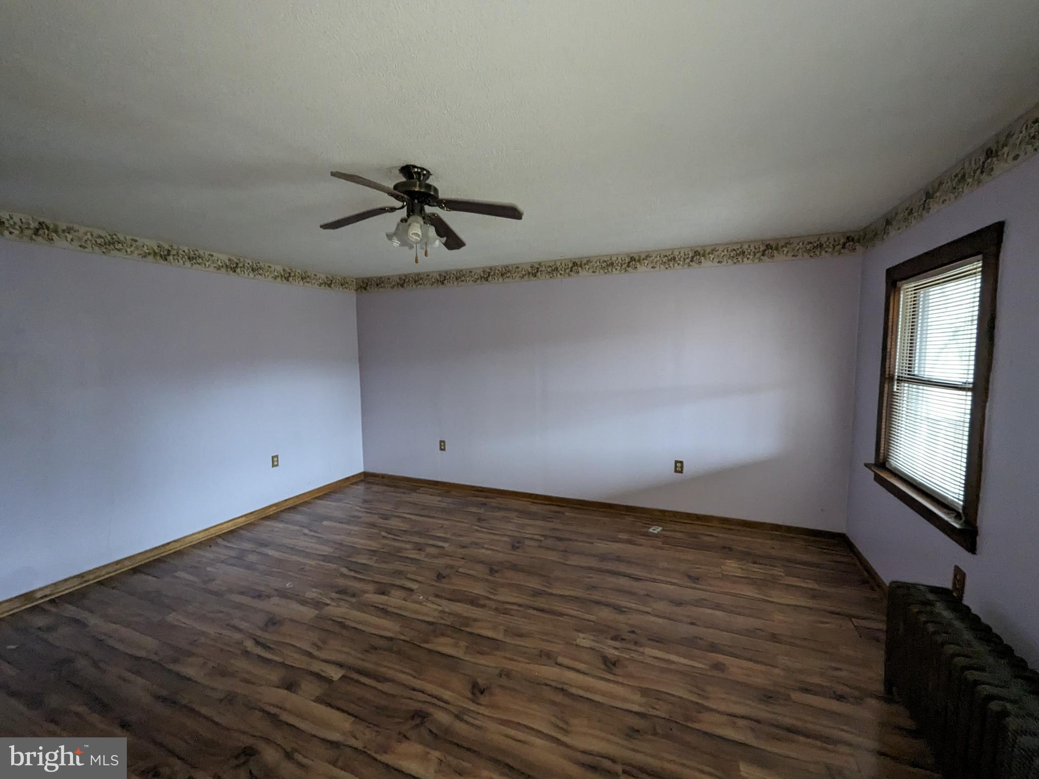 SINKING VALLEY - Residential