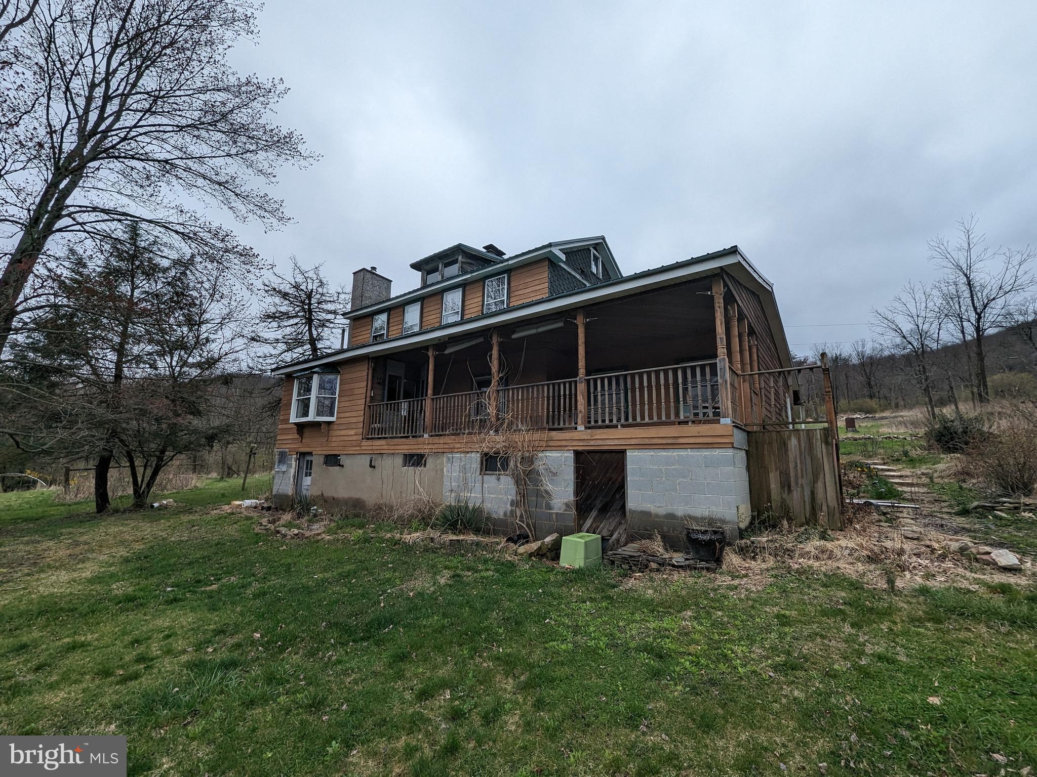 SINKING VALLEY - Residential