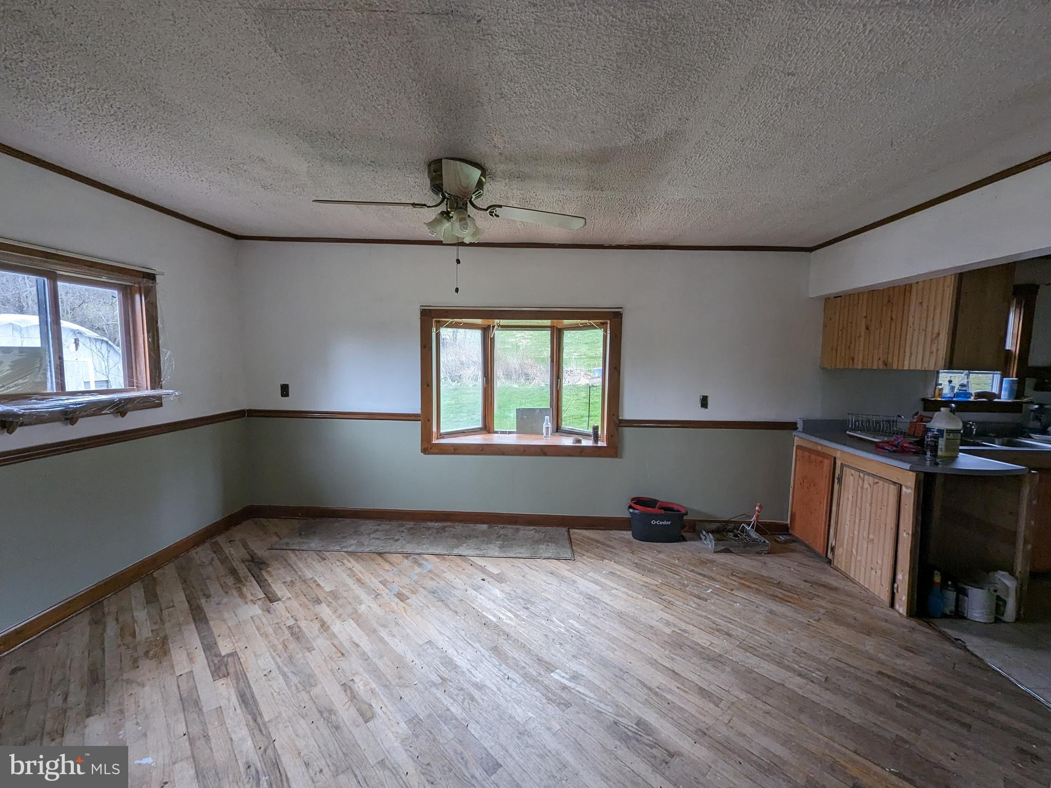 SINKING VALLEY - Residential