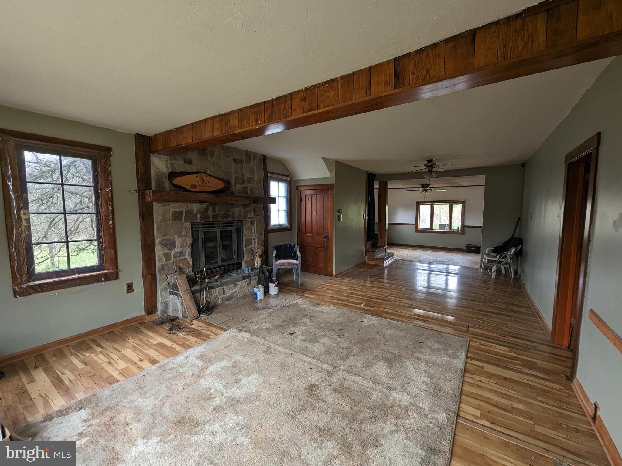 SINKING VALLEY - Residential