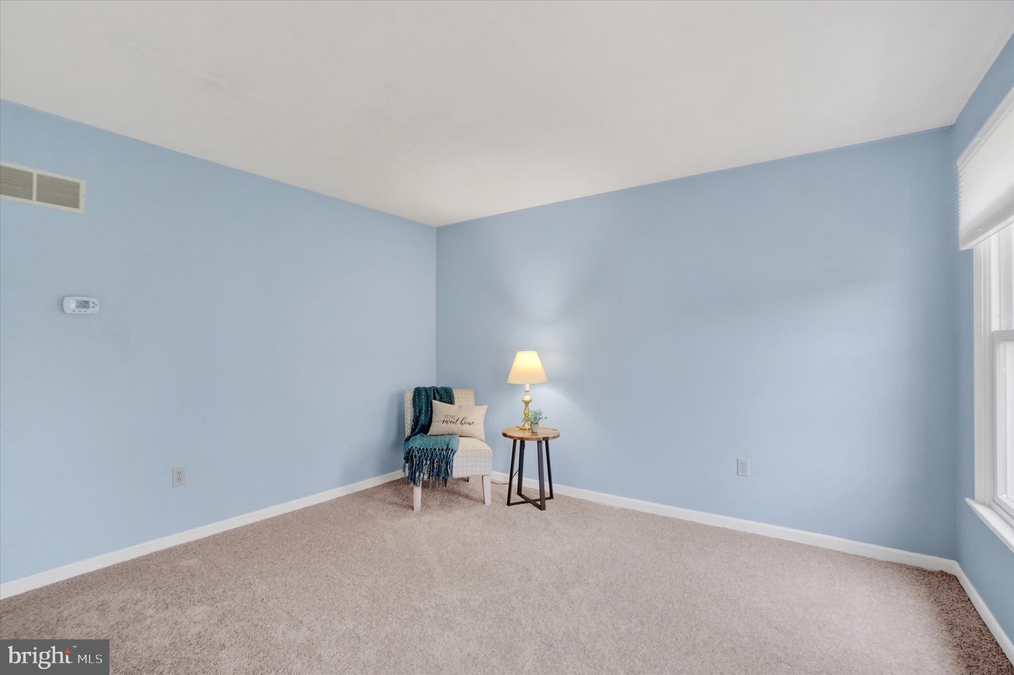 EAST MANCHESTER TWP. - Residential