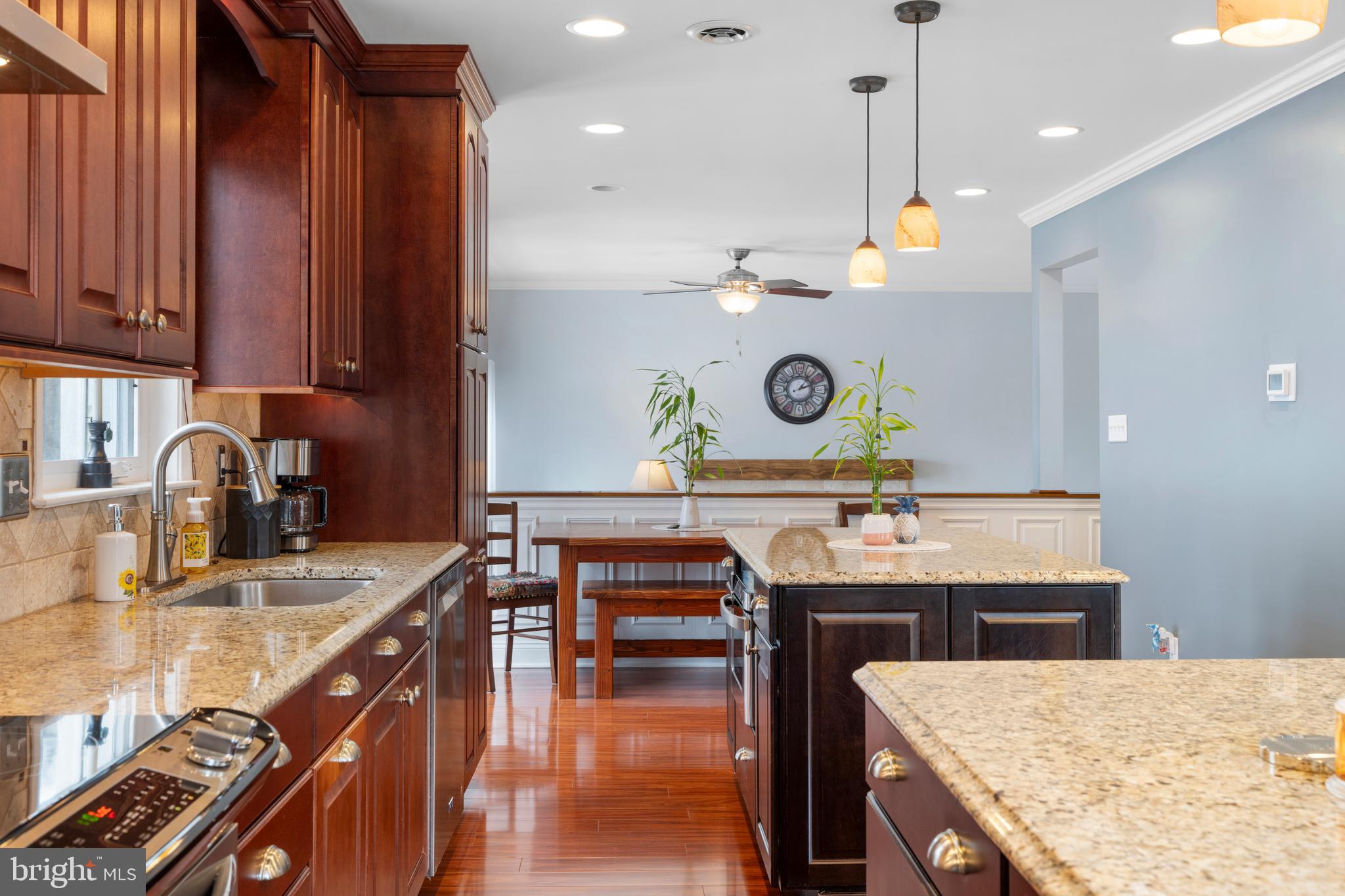 OAKS OF HARFORD - Residential