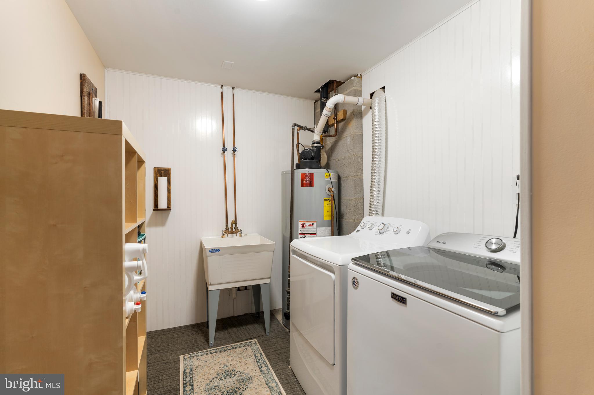 OAKS OF HARFORD - Residential