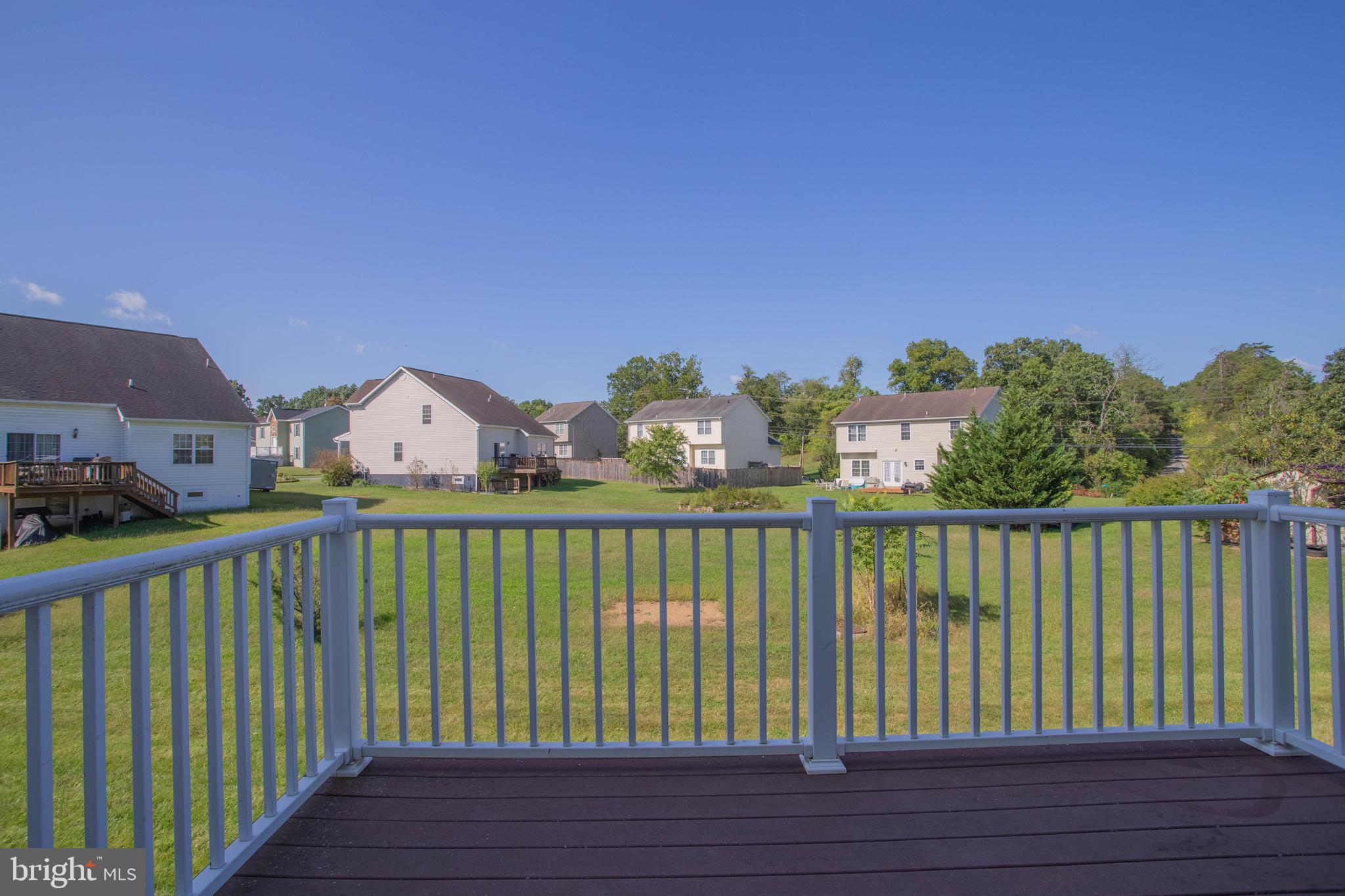 SIGNATURE TOWNS OF WILLOWBY - Residential