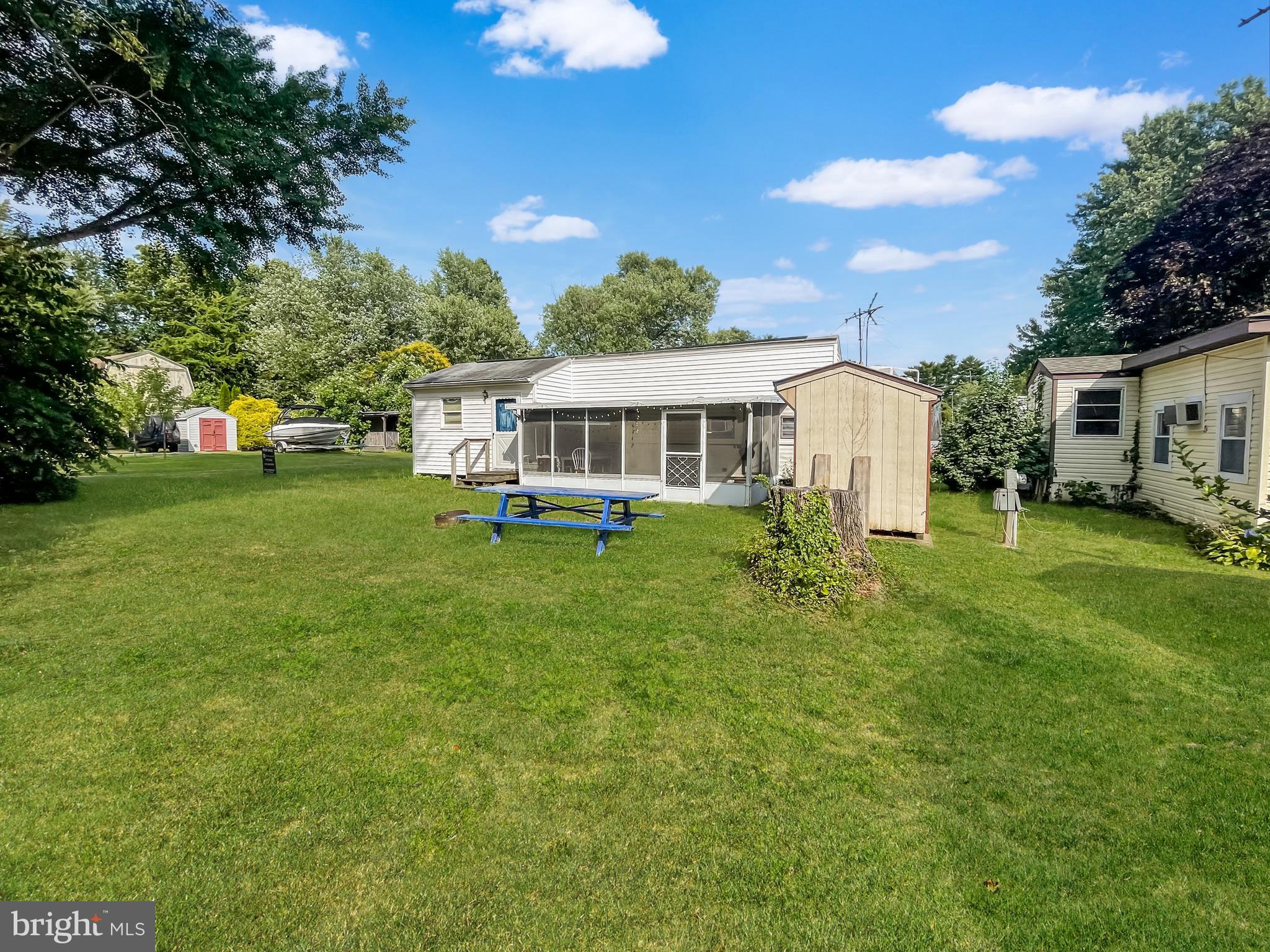 INDIAN ACRES - Residential