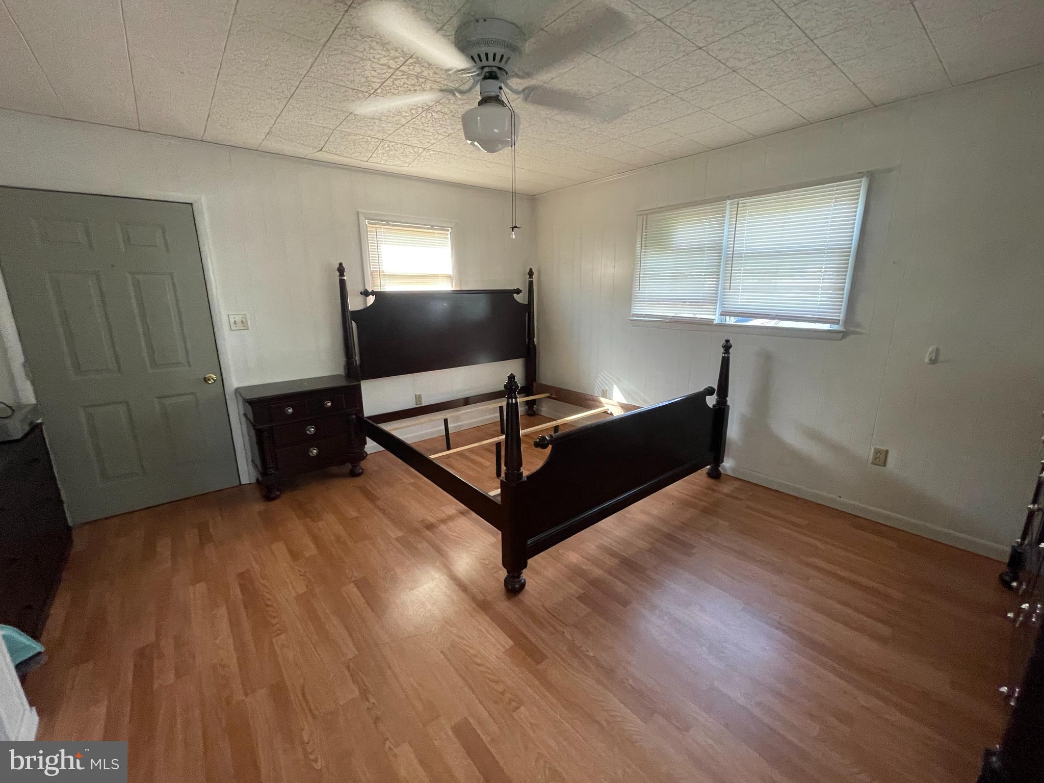 INDIAN ACRES - Residential