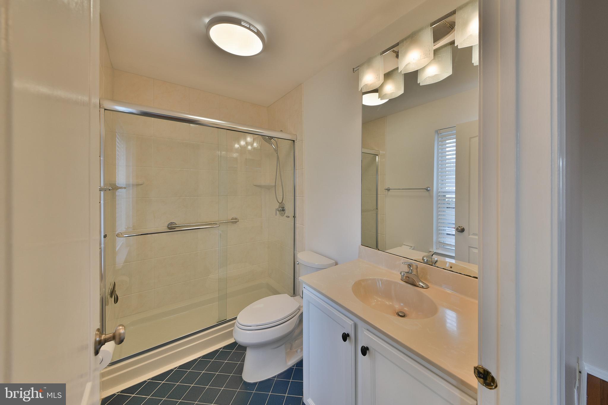 GWYNEDD POINTE - Residential Lease