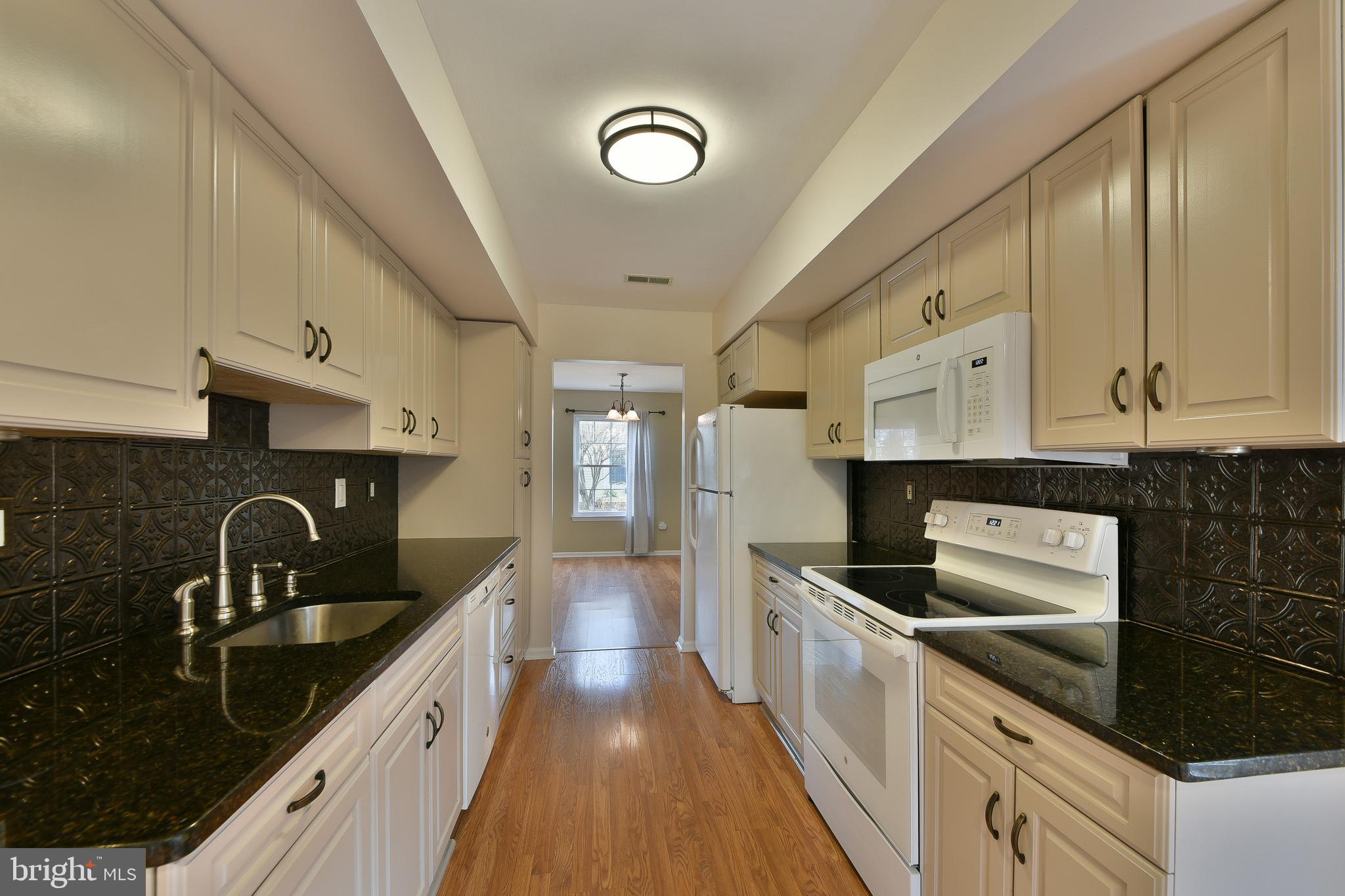 GWYNEDD POINTE - Residential Lease