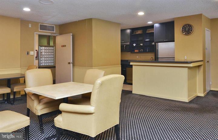 THE FORUM - Residential Lease