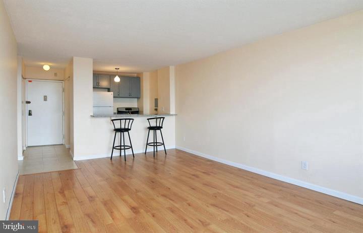 THE FORUM - Residential Lease